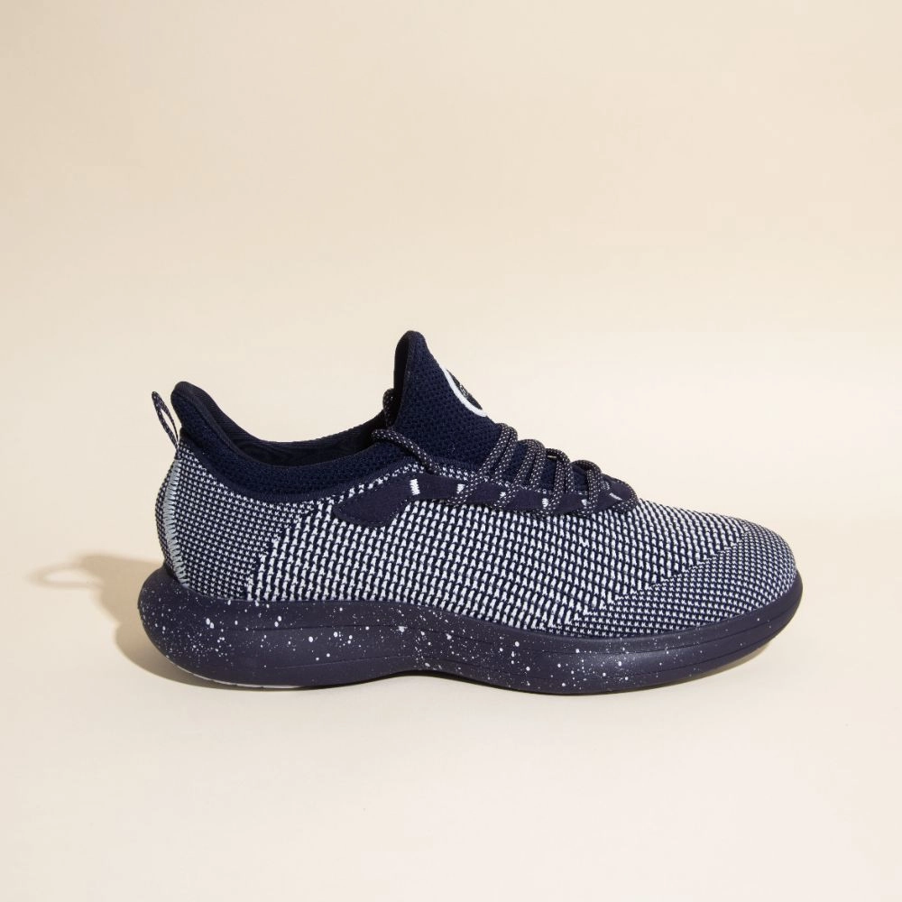 Ventilated Mesh Travel Enthusiasts Shock Absorption Technology Orbit - Blueberry Jam