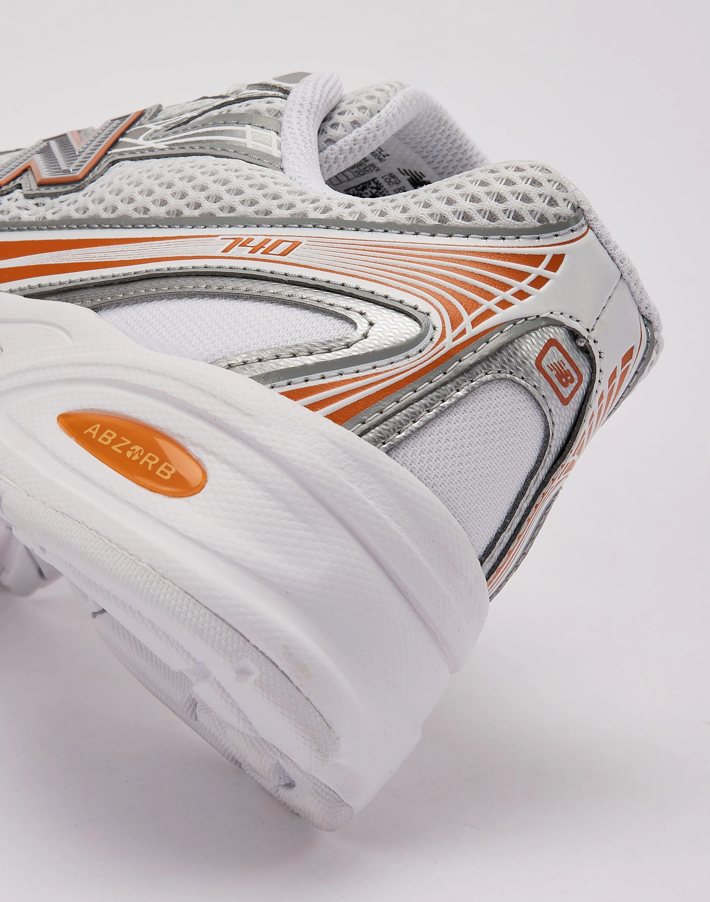 New Balance 740 Energy Transfer Shank running in the mountains