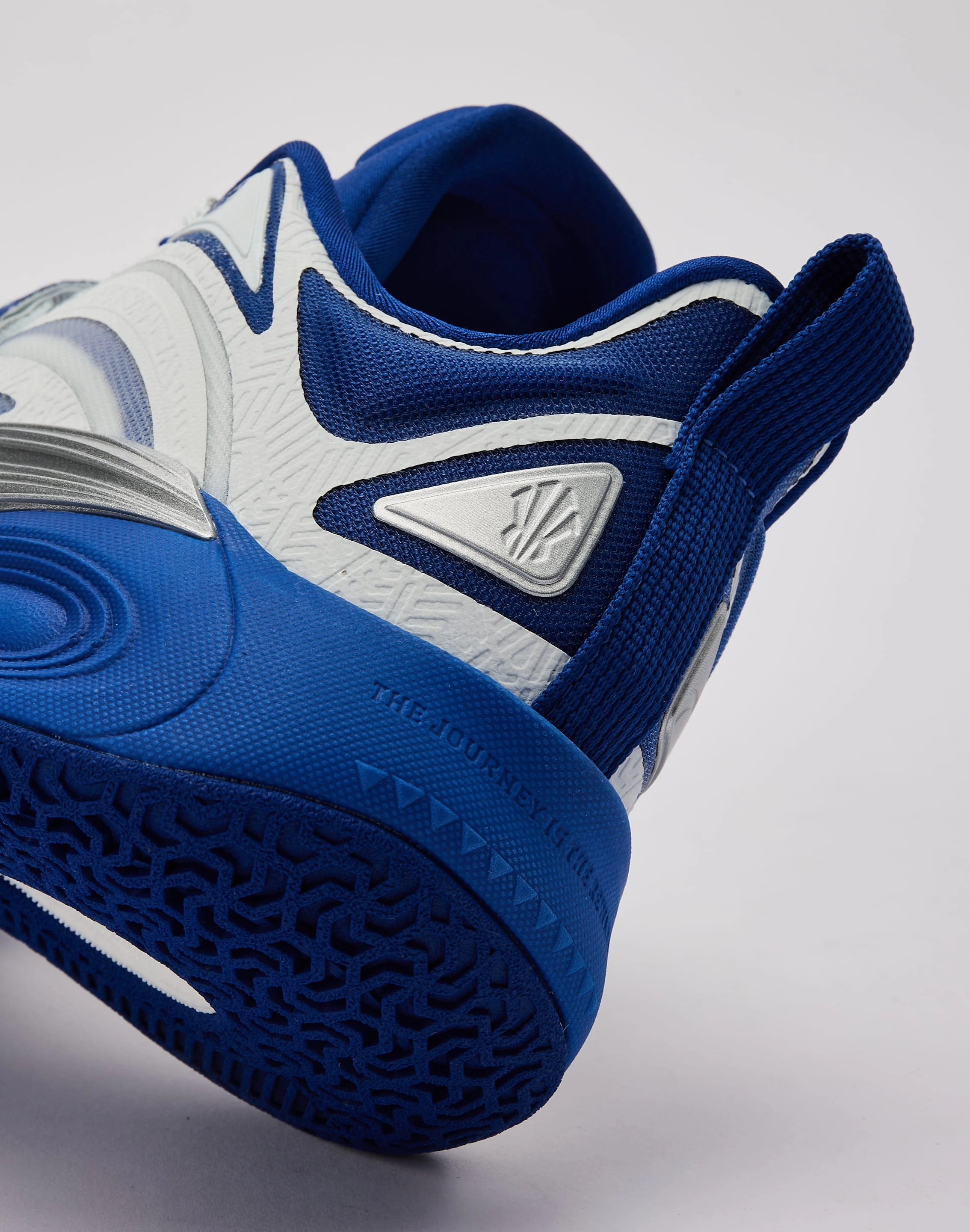 ANTA KAI 1 'College' Comfort Padding Sky View