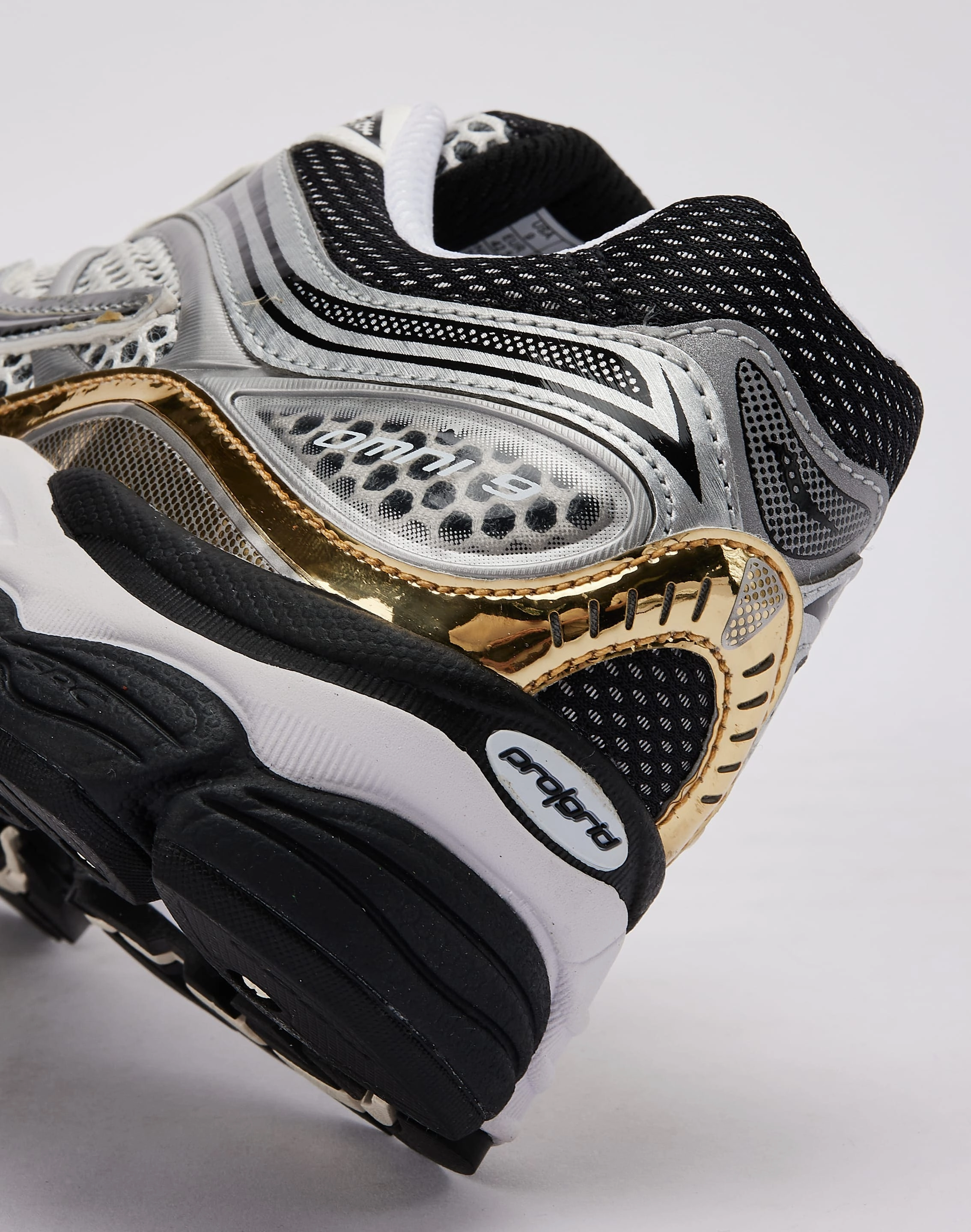 Ankle Hock Support Classic Charm Saucony  ProGrid Omni 9