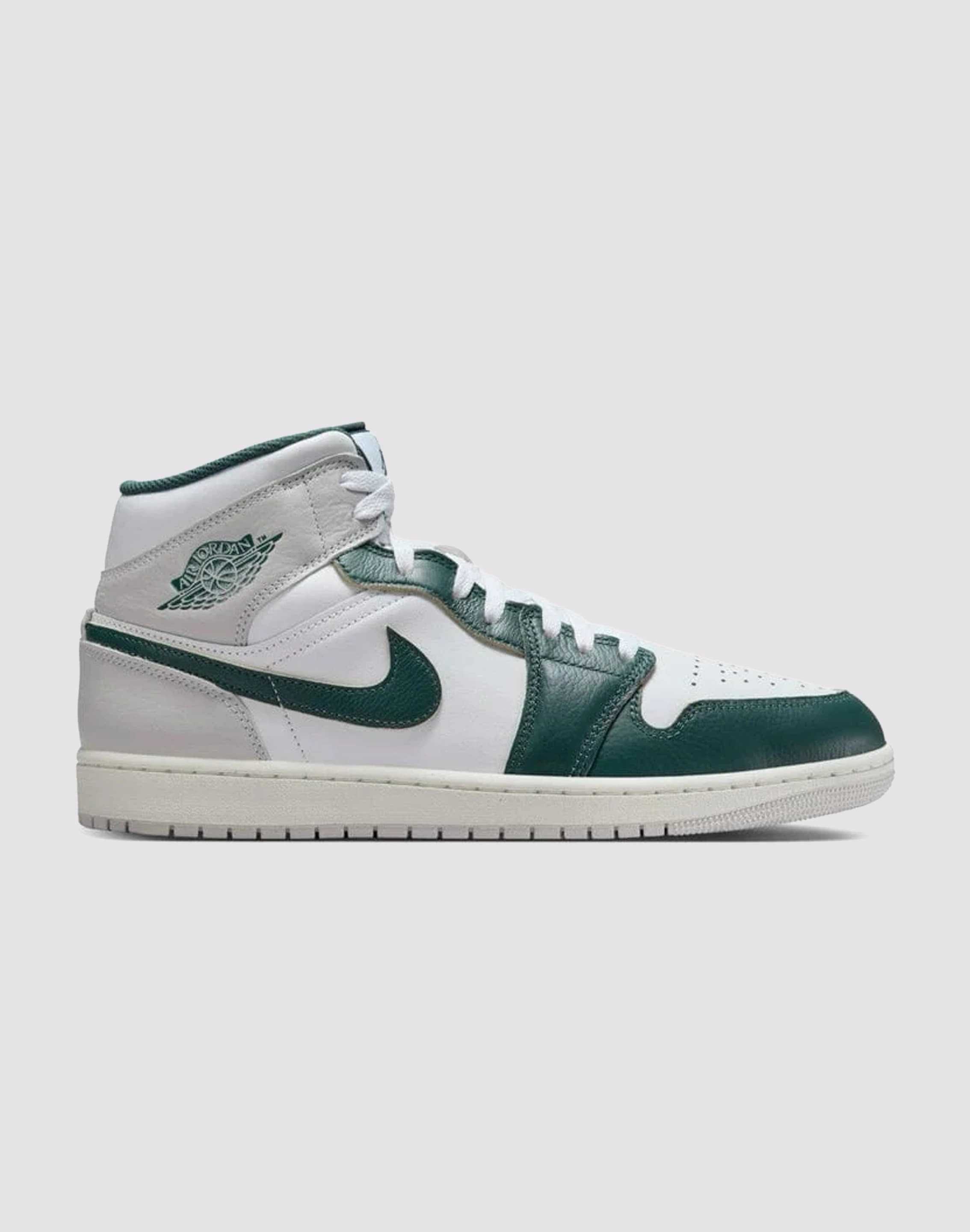 Work Ready Slip Resistant Modern Commuters Jordan Air Jordan 1 Mid SE