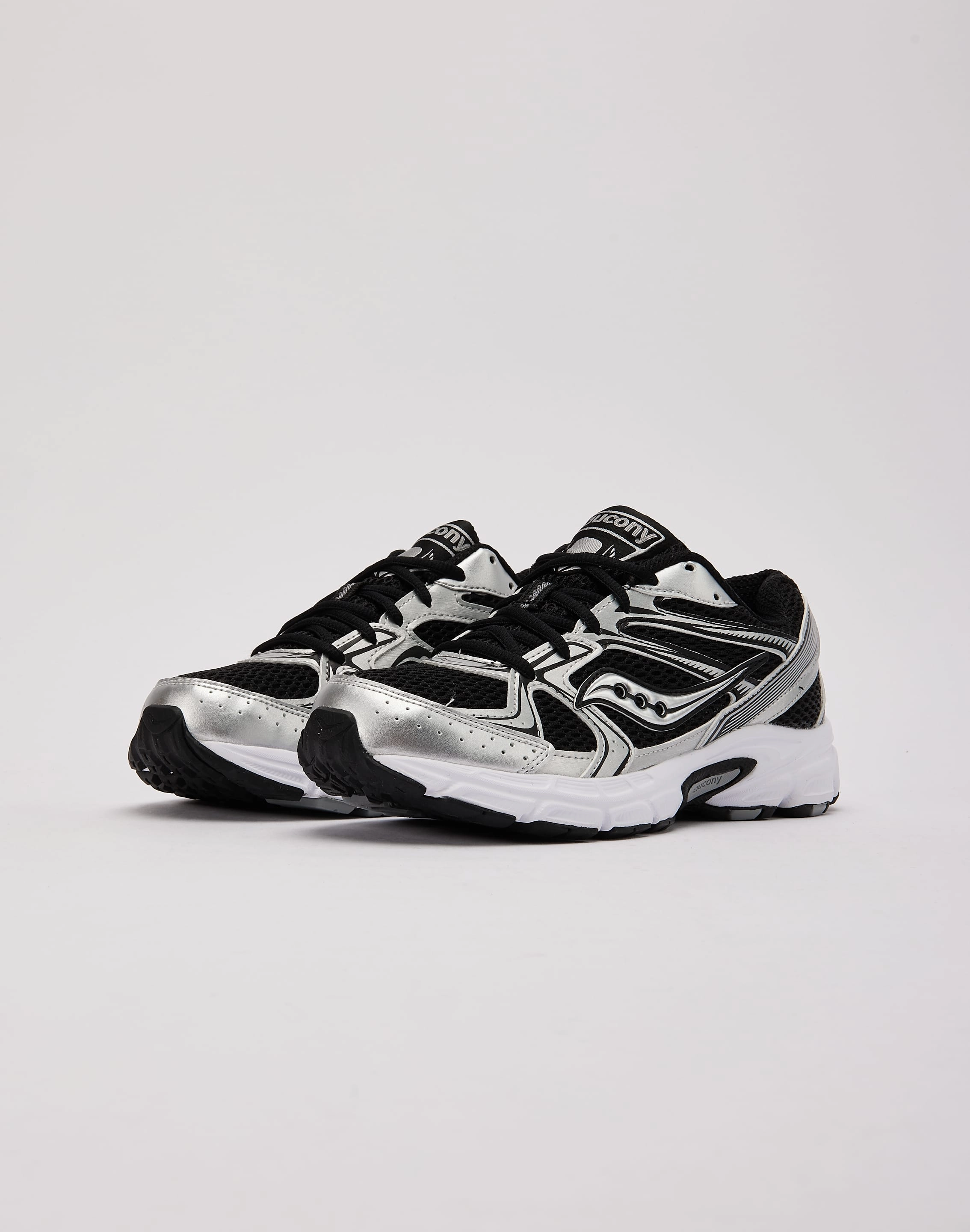 Saucony Ride Millennium running in a gondola area shoes