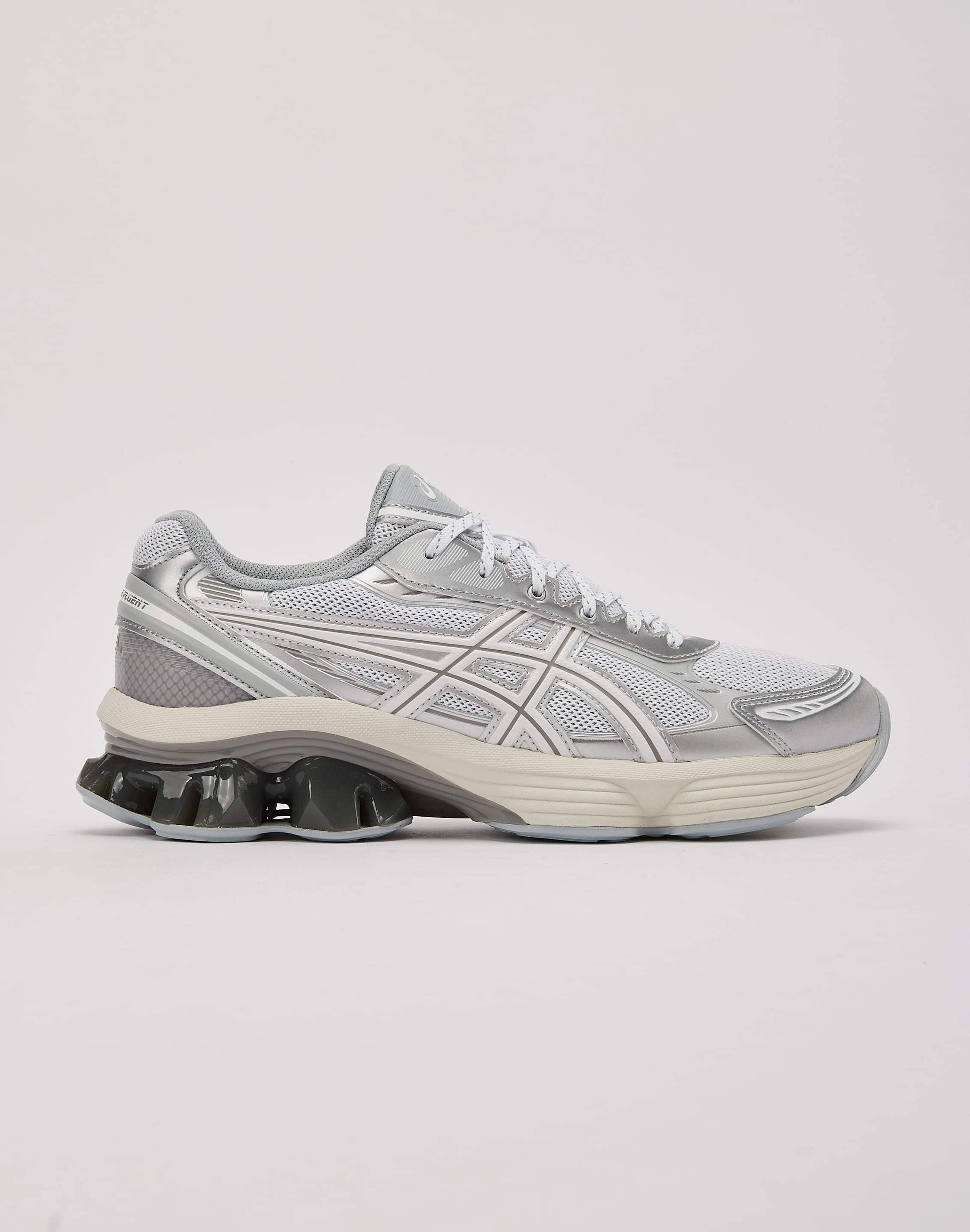 Asics GEL-KINETIC FLUENT short - distance run