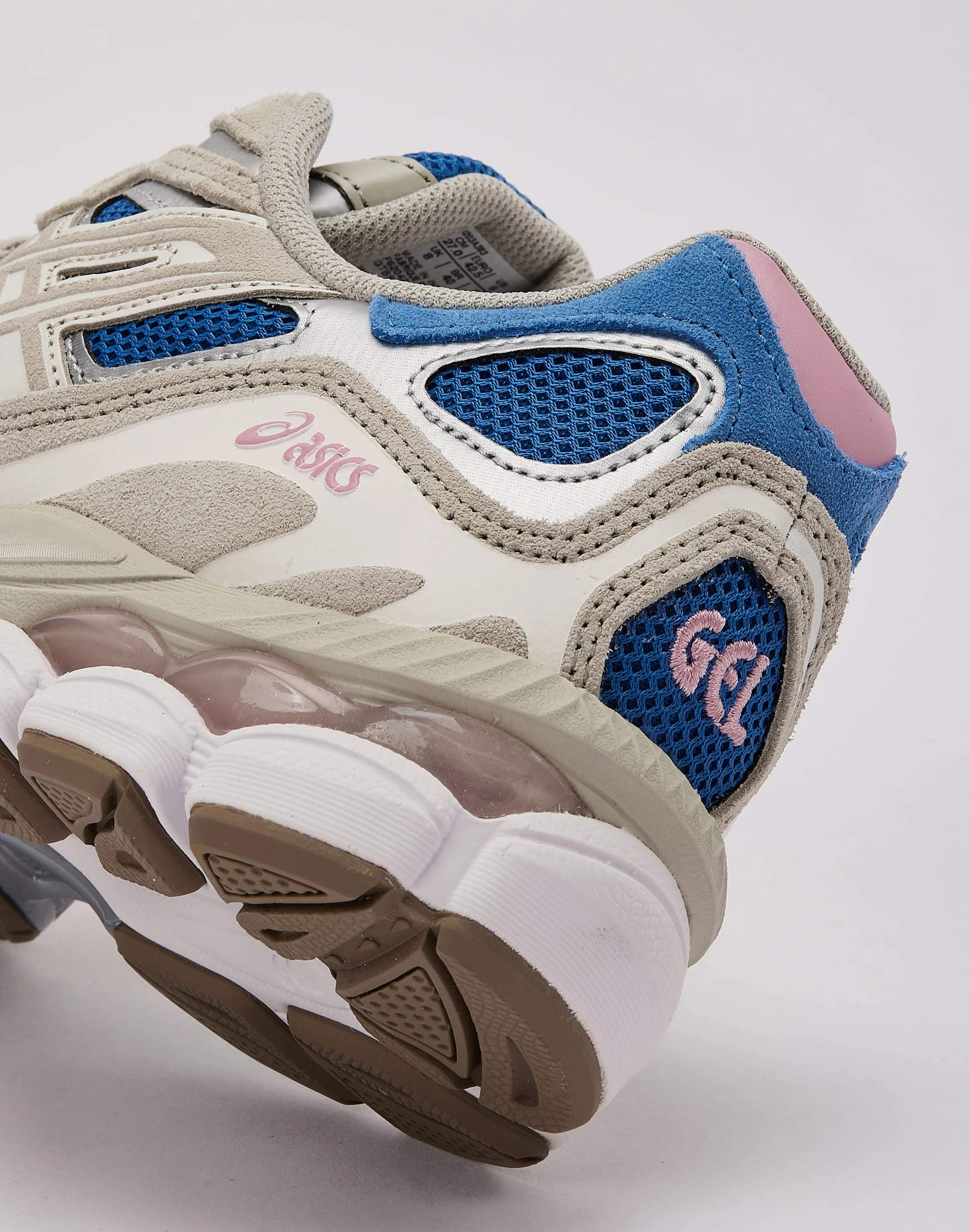 Flexible Outsole Shoes firm - midsole - feature shoes Asics GEL-NYC