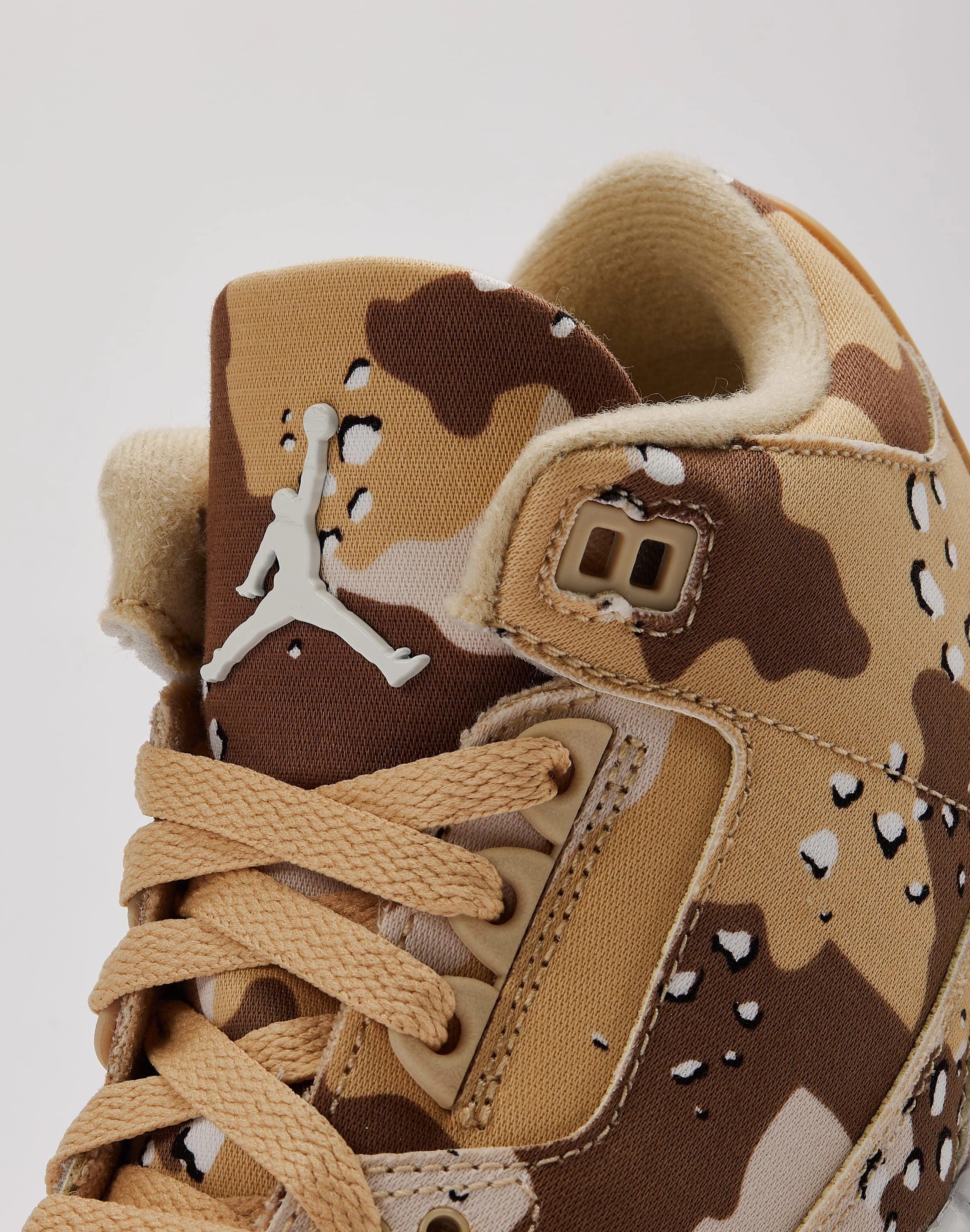 Jordan Air Jordan 3 Retro 'Desert Camo' Proprietary Cushion System Dad Pick