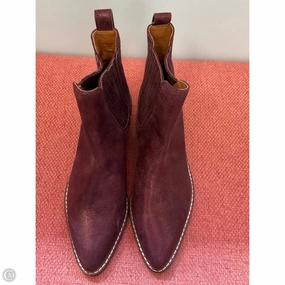 Boots Designer By Coach In Maroon, Size: 7 Match Fit Ergonomic Heel Cup