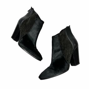 Boots Designer By Diane Von Furstenberg In Black, Size: 10 Field Power Torsional Stability Frame