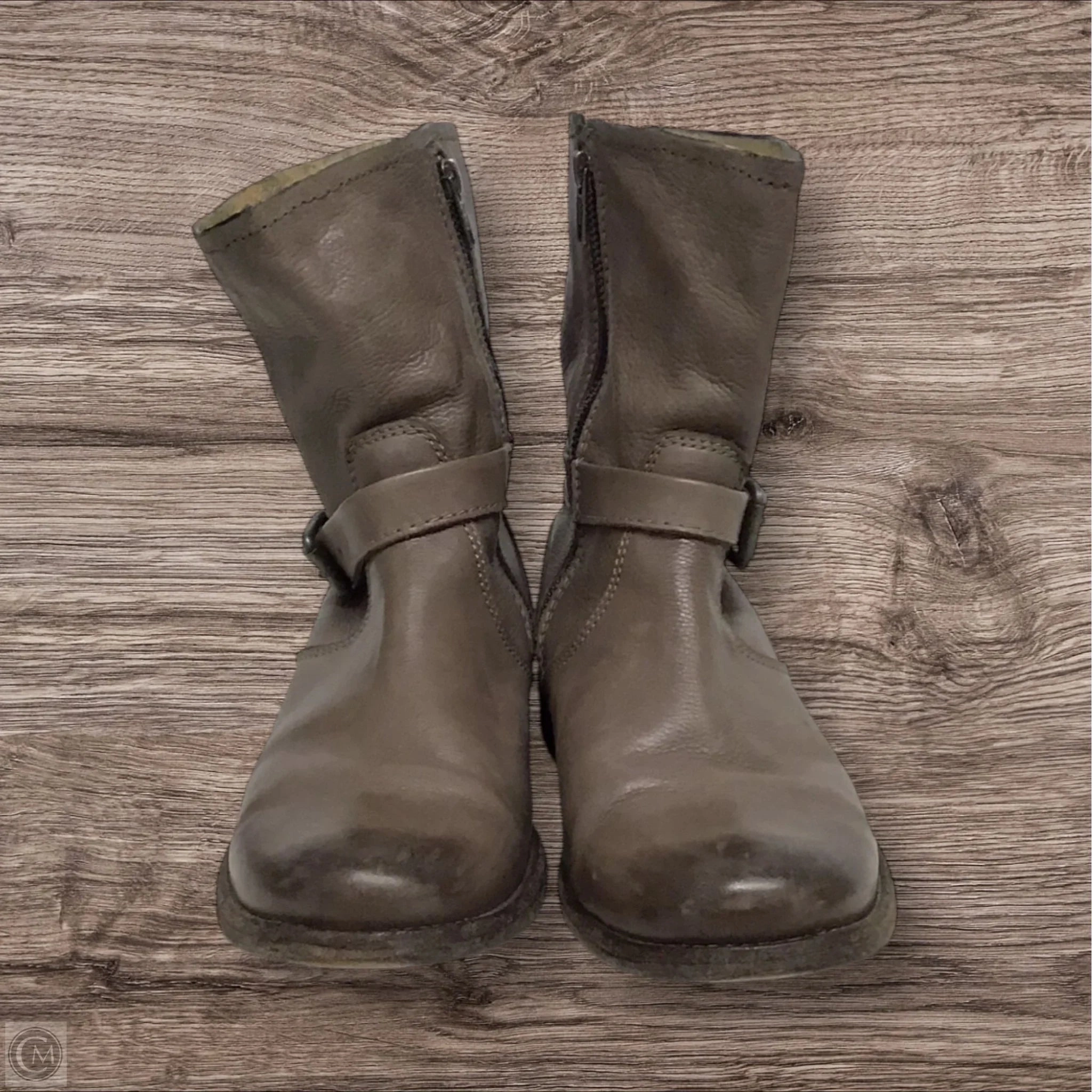 Surf Mode Boots Designer By Frye In Beige, Size: 9