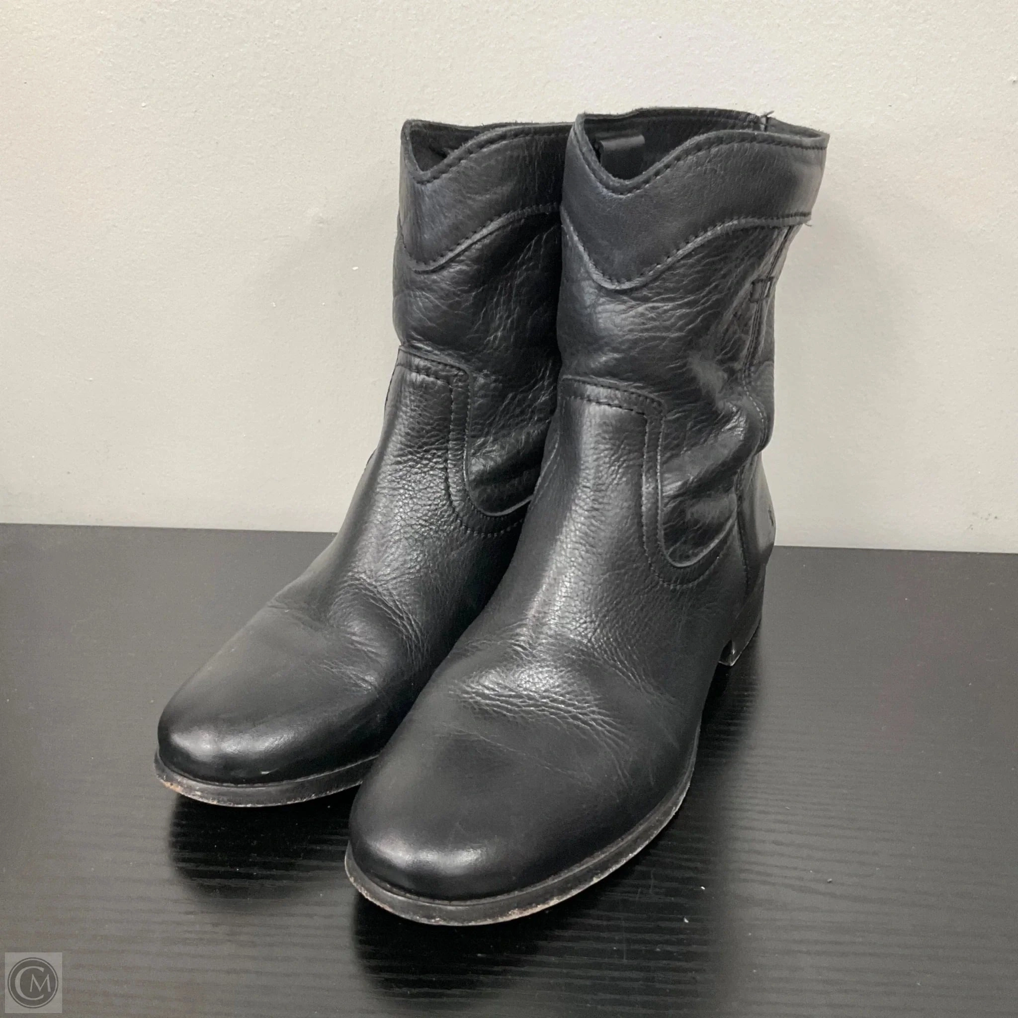 Adjustable Hook and Loop Closure Peace Step Boots Designer By Frye In Black, Size: 8