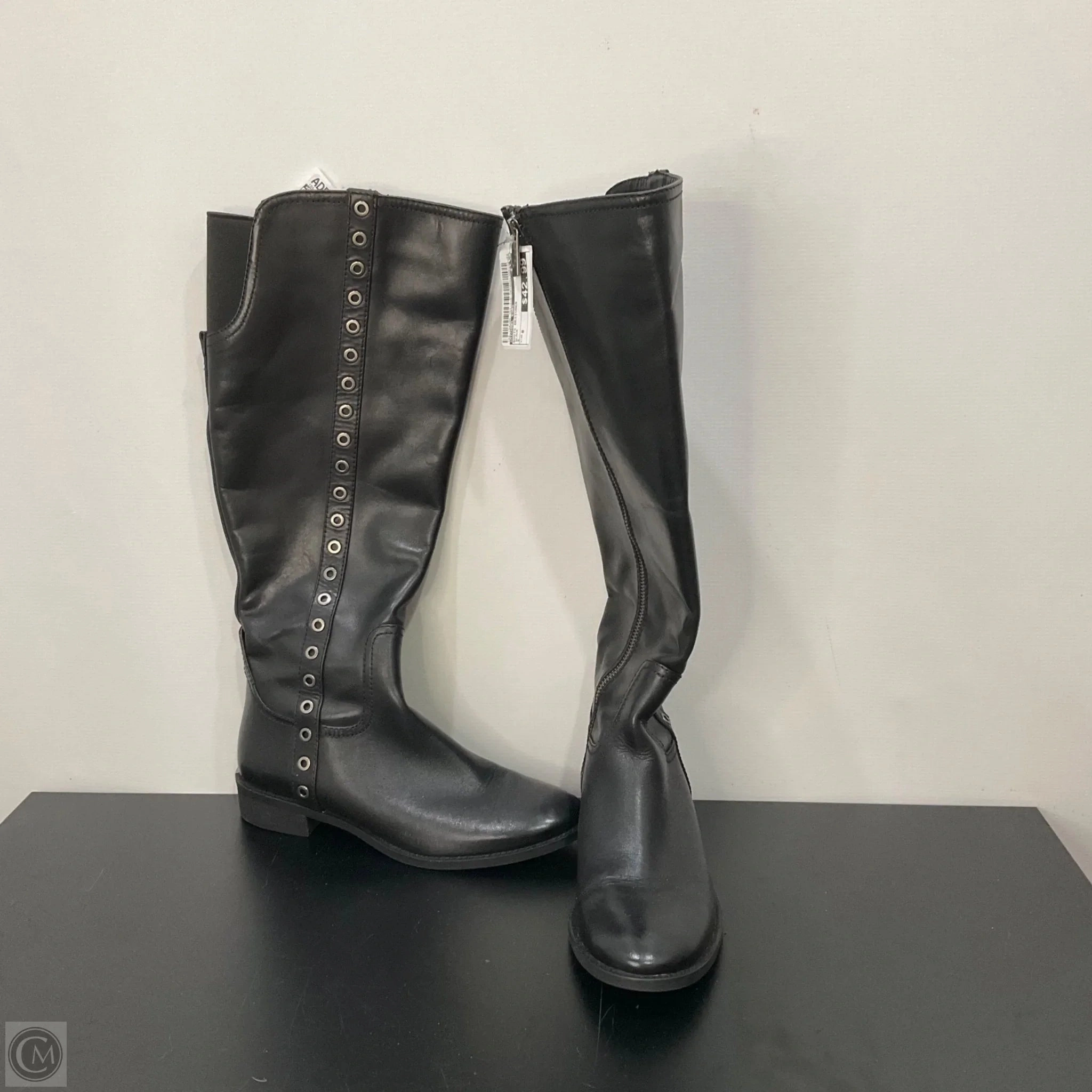 Feather Light Travel Enthusiasts Boots Designer By Michael Kors In Black, Size: 8