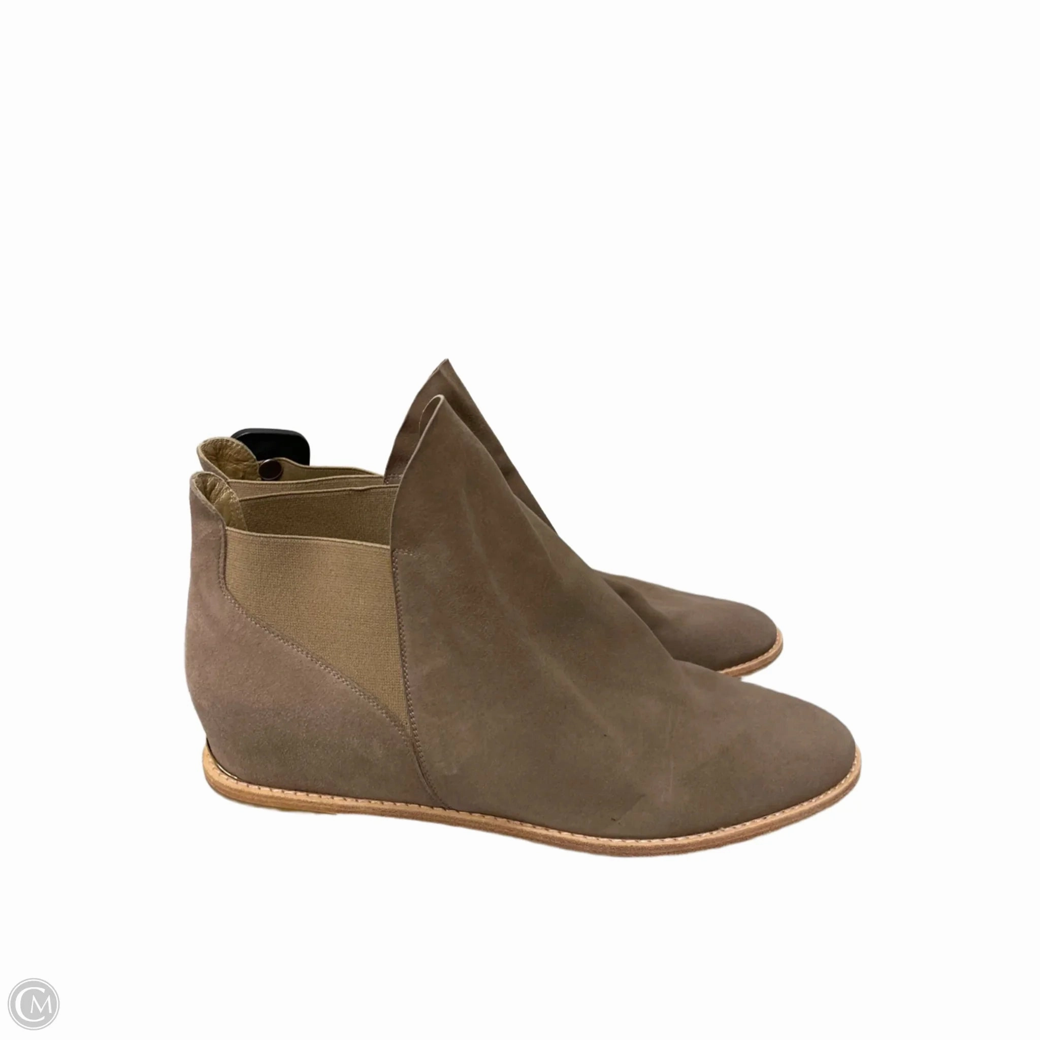 Boots Designer By Stuart Weitzman In Taupe, Size: 10.5 Silver Shine