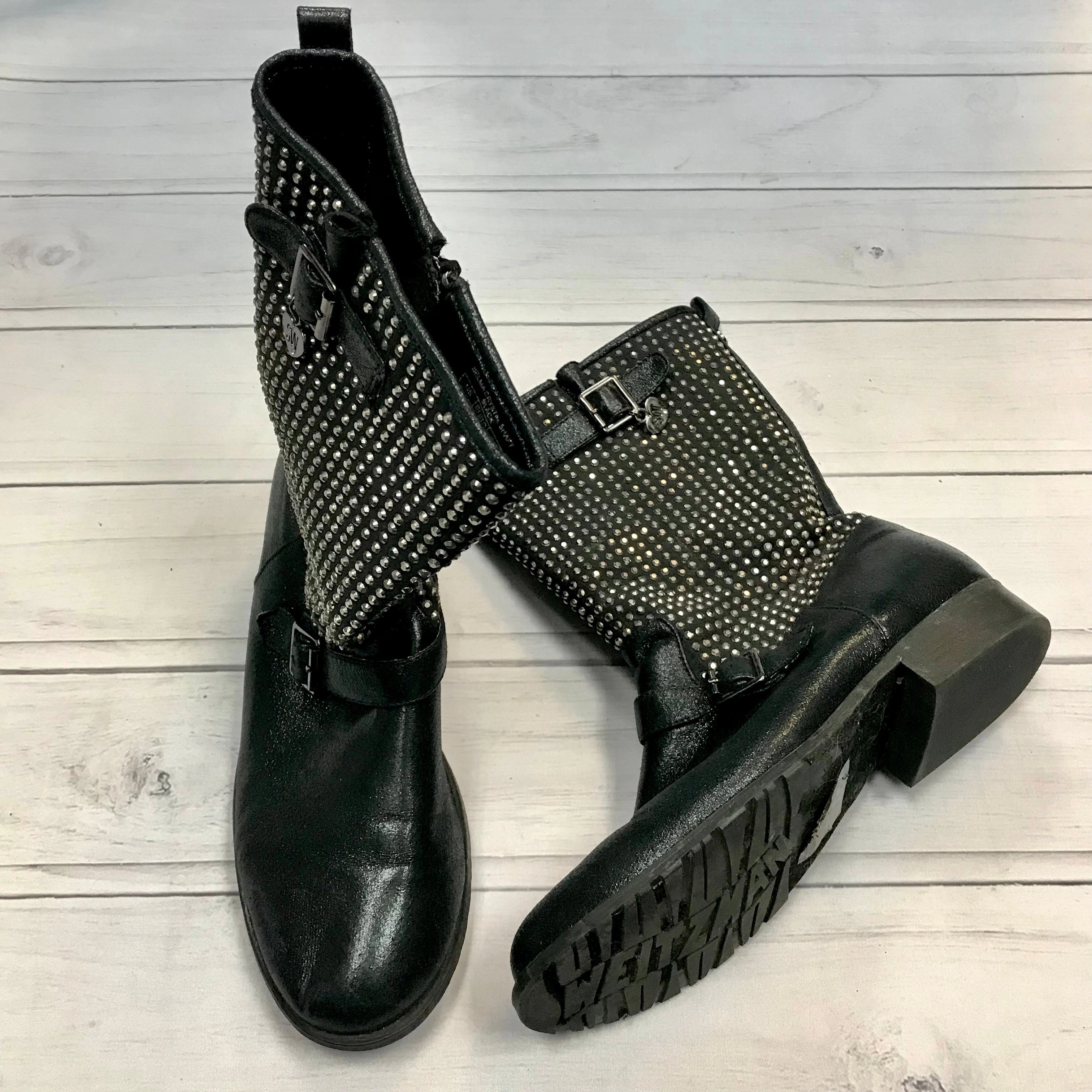 Boots Designer By Stuart Weitzman  Size: 5 Baby Soft Reinforced toe box