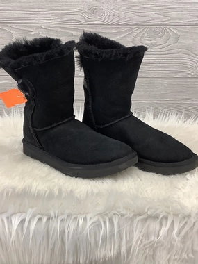 Black Edge Canvas Boots Designer By Ugg In Black, Size: 7