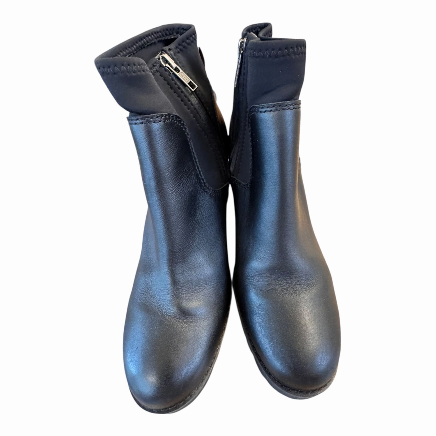 Boots Designer By Ugg In Black, Size:8 Comfort Shank Media Pop