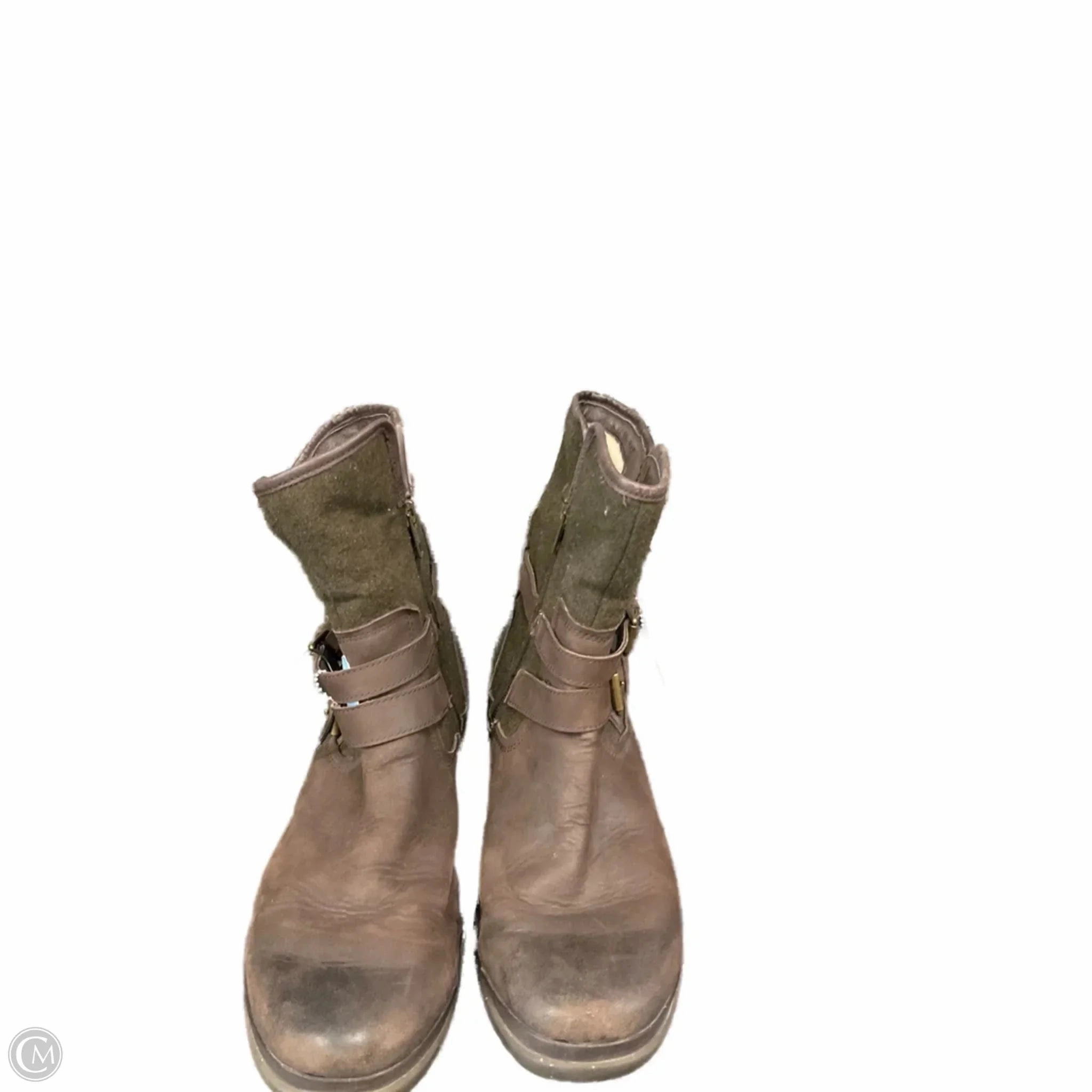 Shock Absorbing Midsole Wide Base Boots Designer By Ugg In Brown, Size: 10