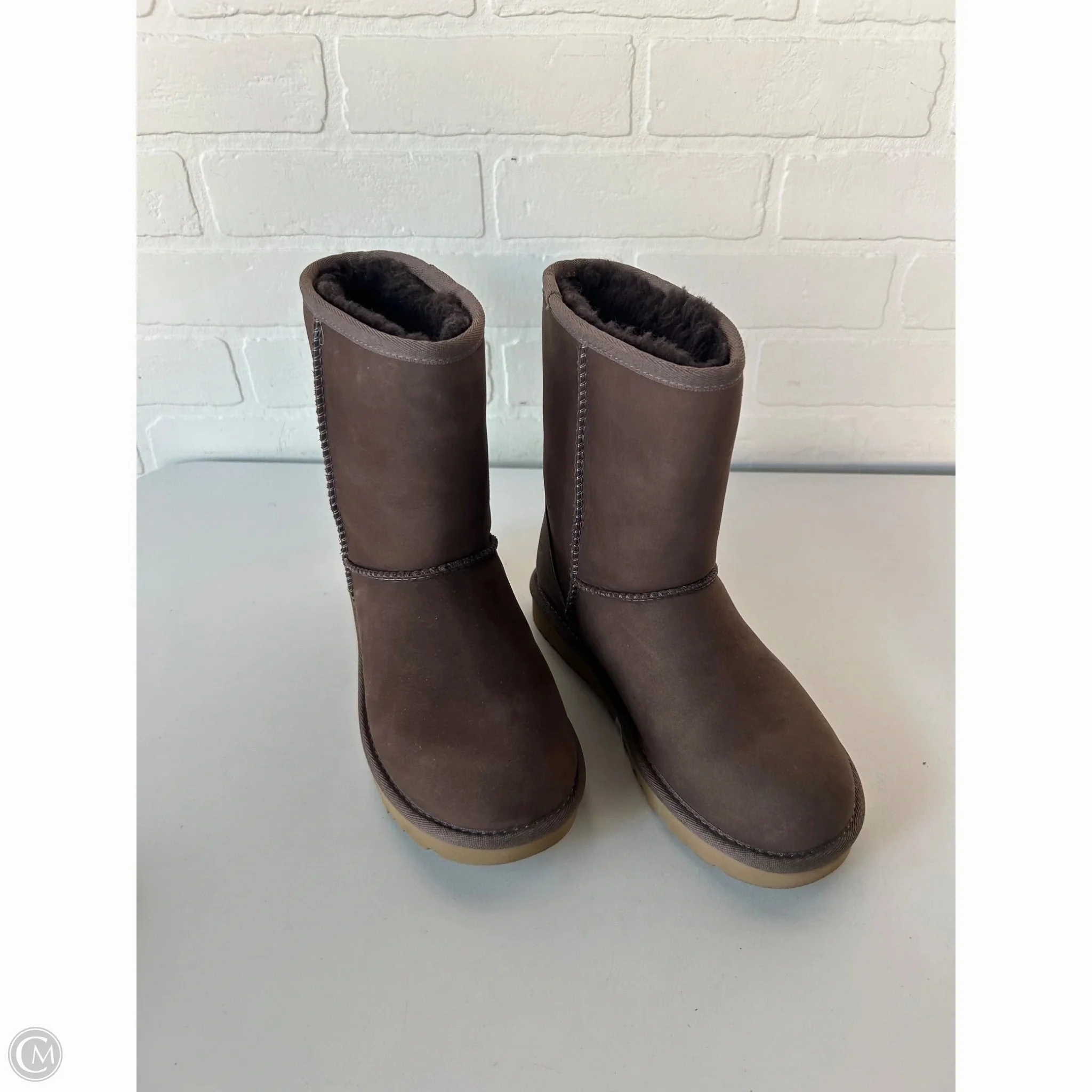 Boots Designer By Ugg In Brown, Size: 5 Impact Dispersion System