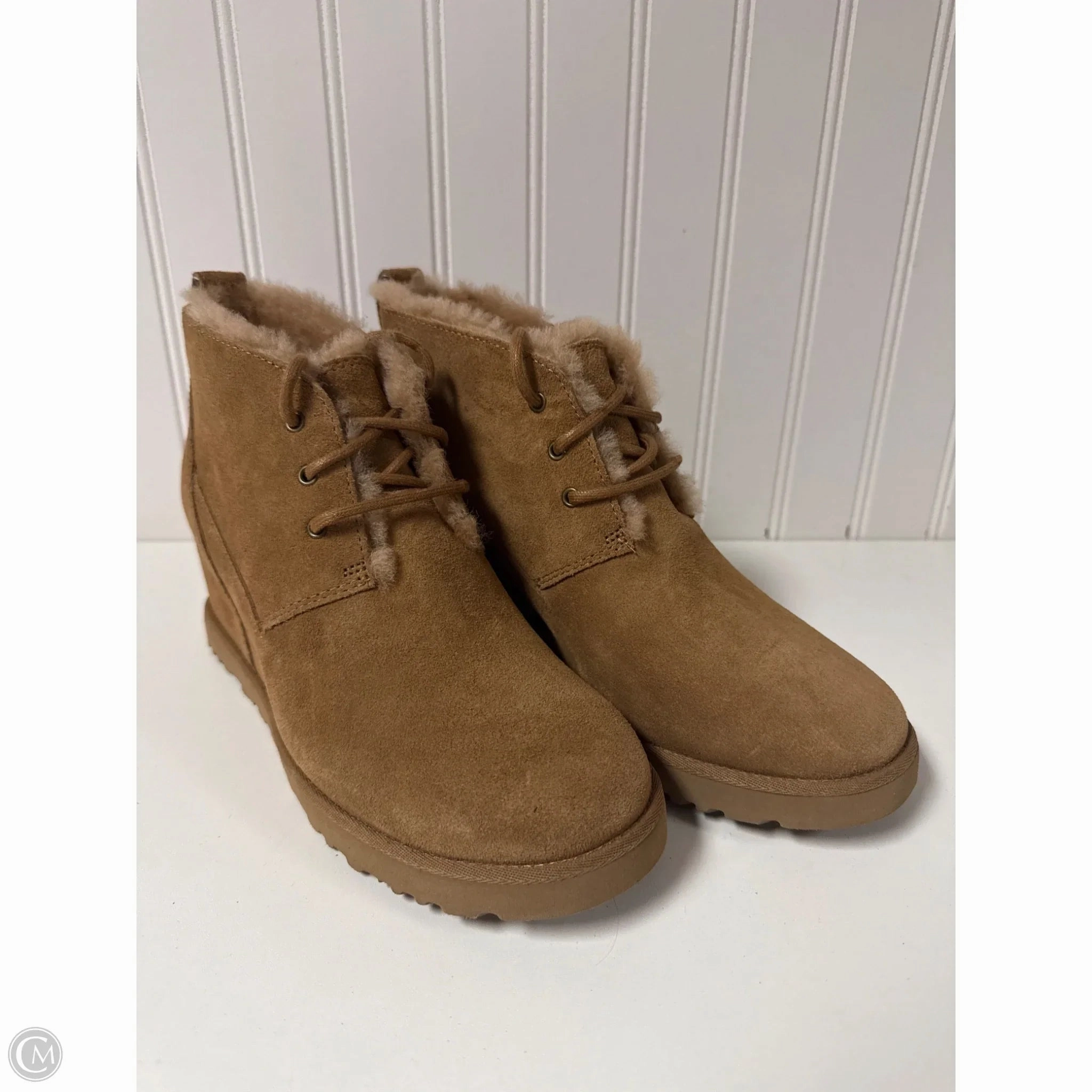 Boots Designer By Ugg In Tan, Size: 8.5 Wear Resistant Outsole