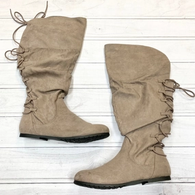 Boots Knee Flats By Cloudwalkers  Size: 8 Hiking Comfort