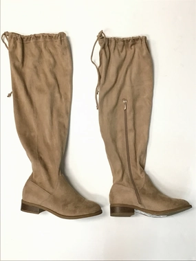 Boots Knee Flats By Torrid  Size: 7 Torsional Stability