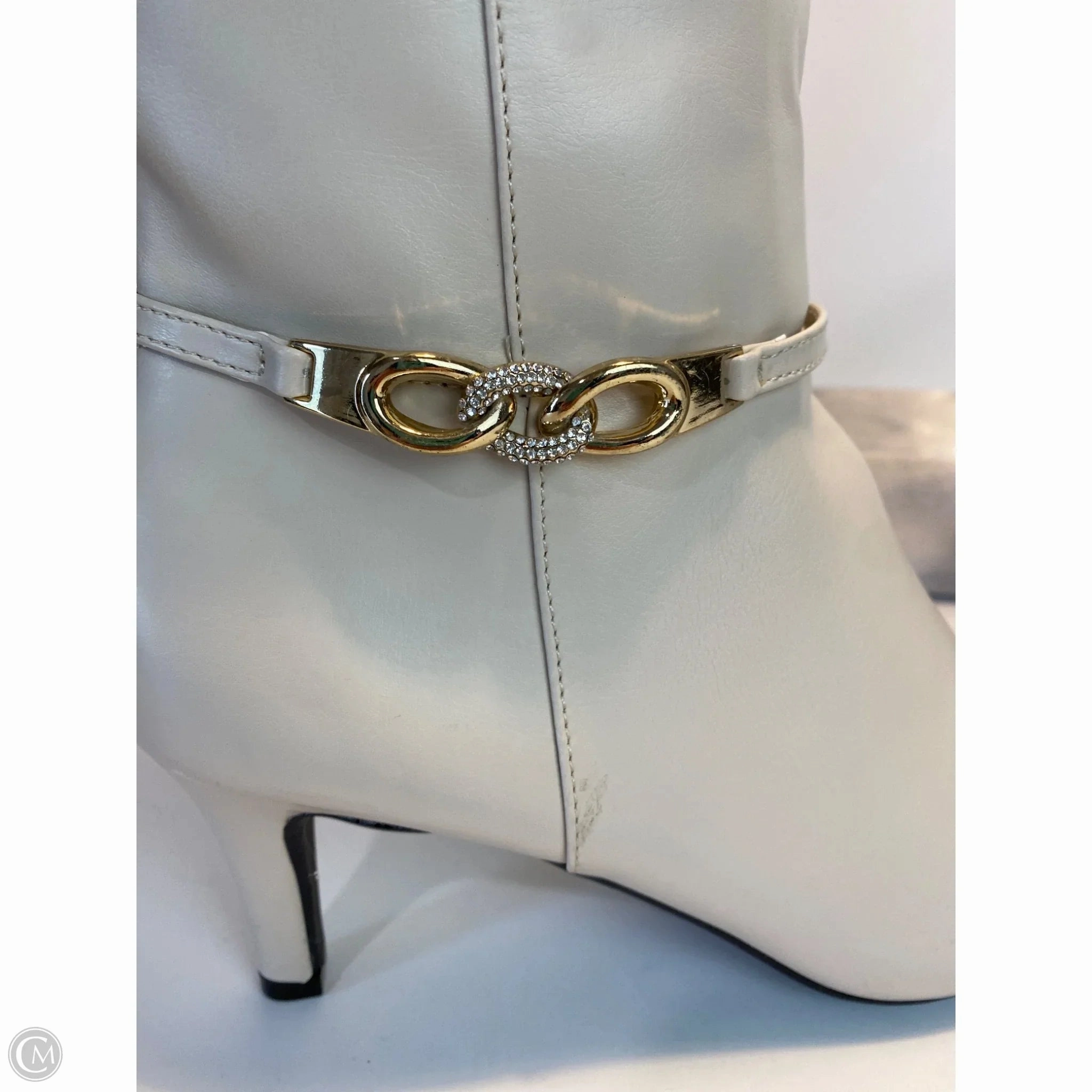 Abrasion Resistant Materials Quick Pull Boots Knee Heels By Clothes Mentor In Cream, Size: 6.5