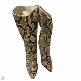 Durable Shell City Walking Reinforced Eyelets Boots Knee Heels By Cma In Snakeskin Print, Size: 10
