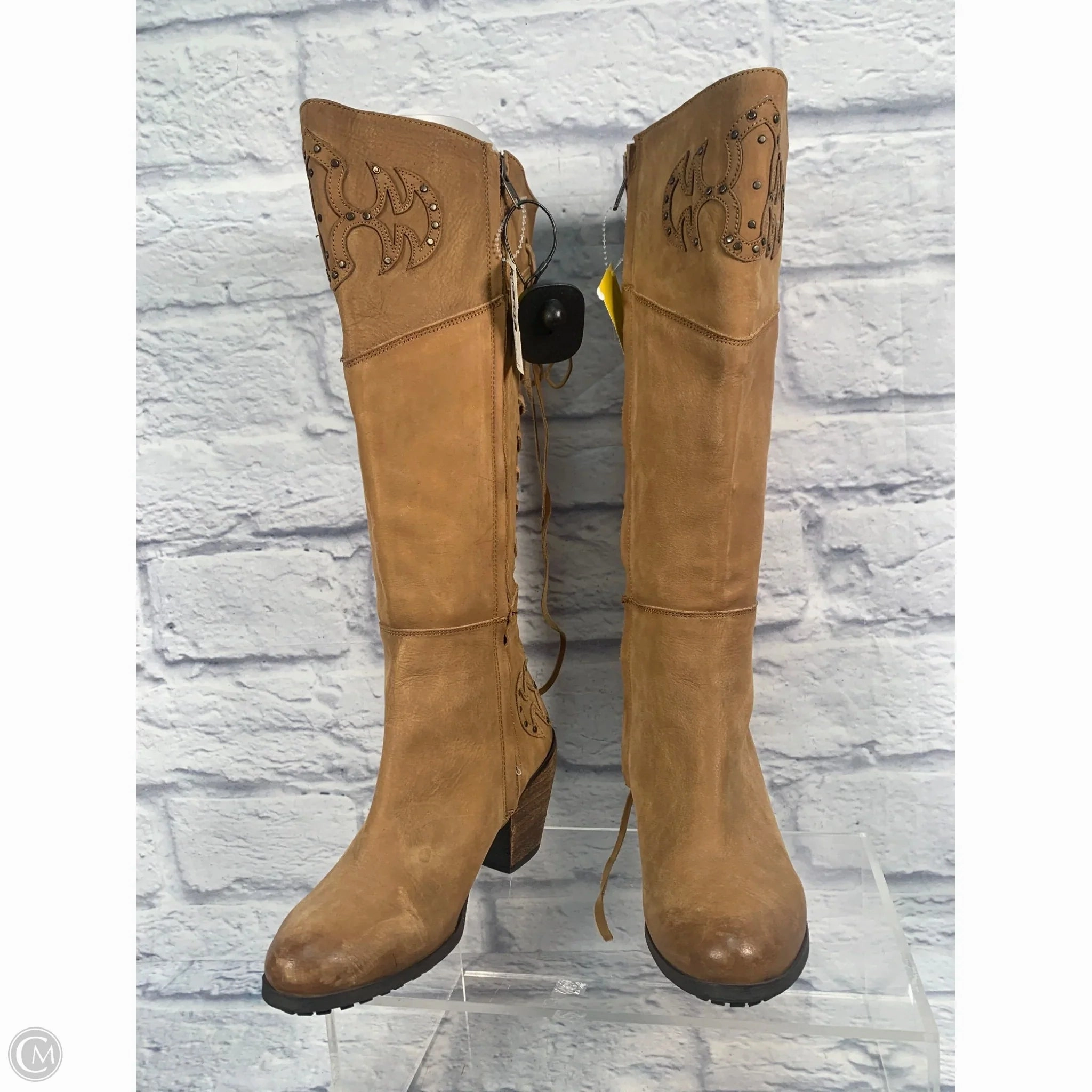 Layered Support Lace Up Style Boots Western By Corral In Brown, Size: 7