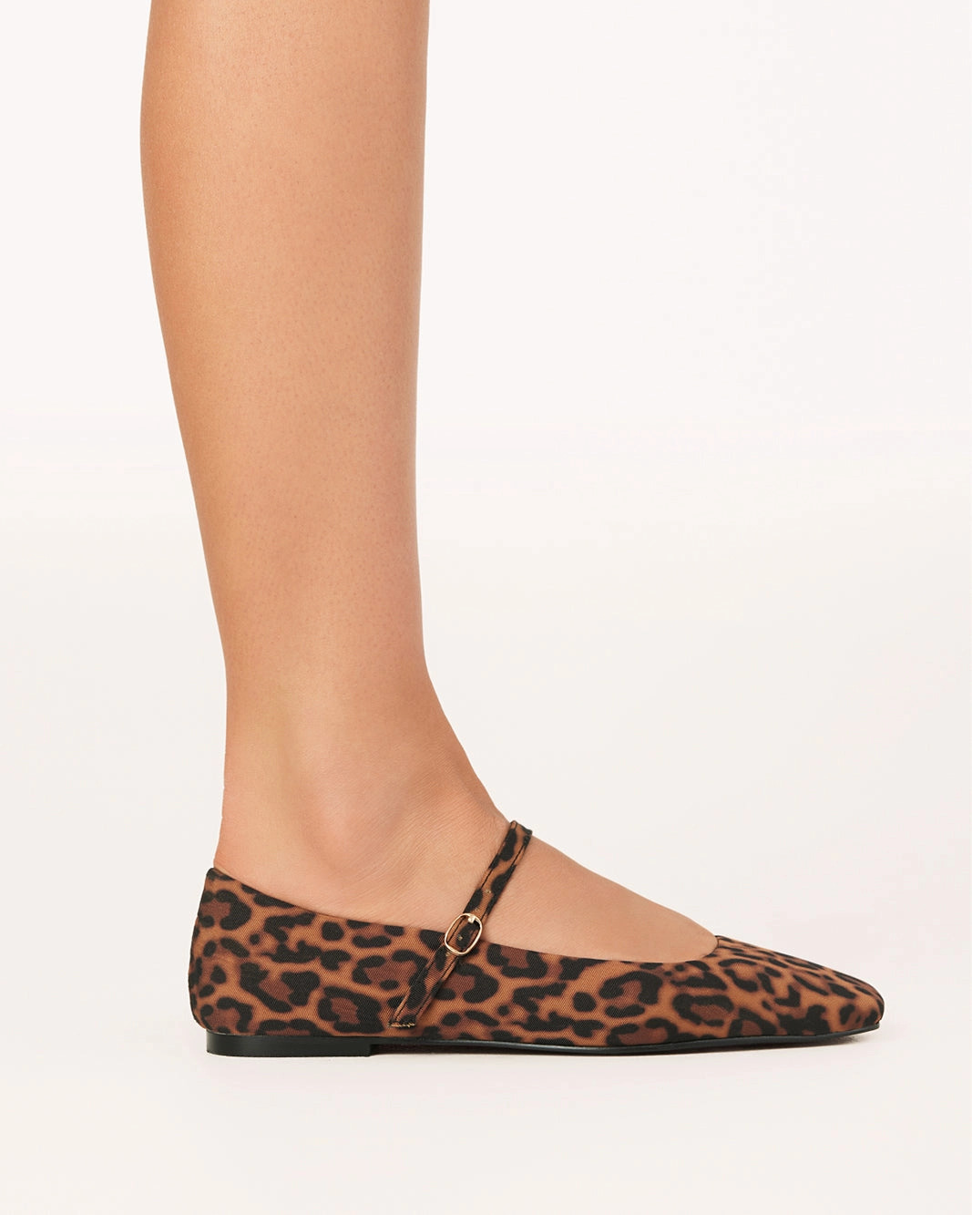Outdoor Ready Lightweight Feel FION - LEOPARD