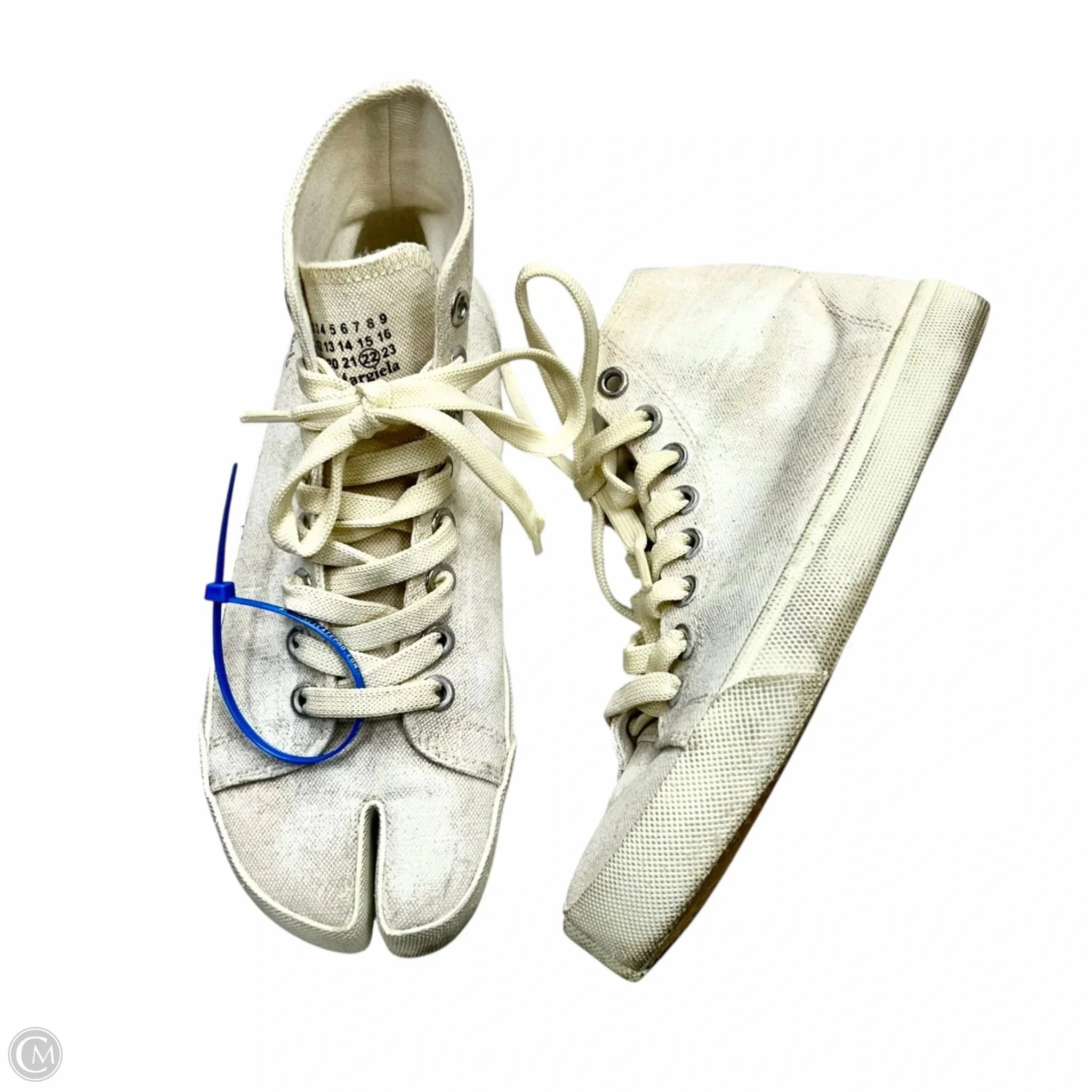 Shoes Luxury Designer By Maison Margiela In White, Size: 7 Step Ahead