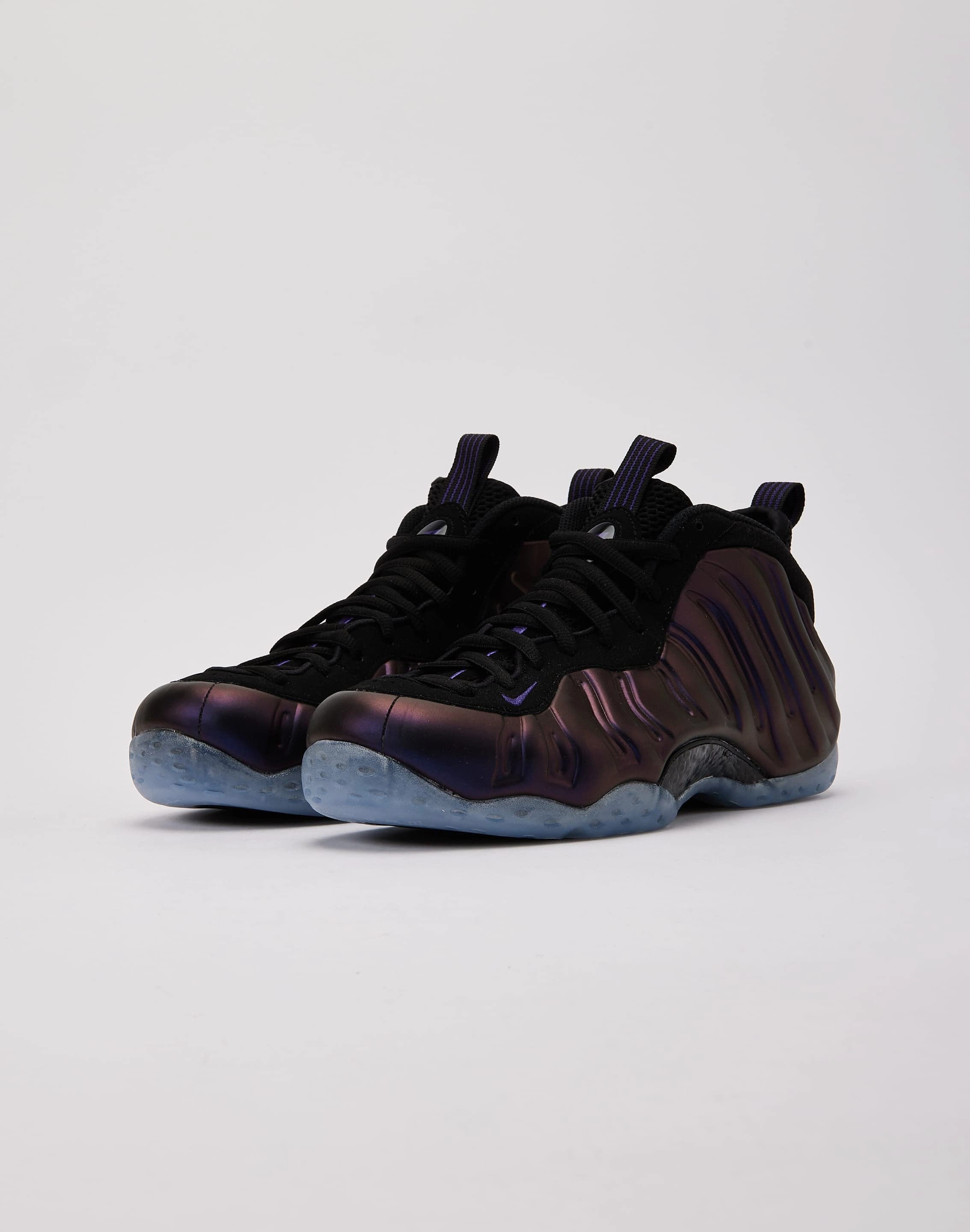 Trend Hot Silver Shine Nike Air Foamposite One 'Black and Varsity Purple'