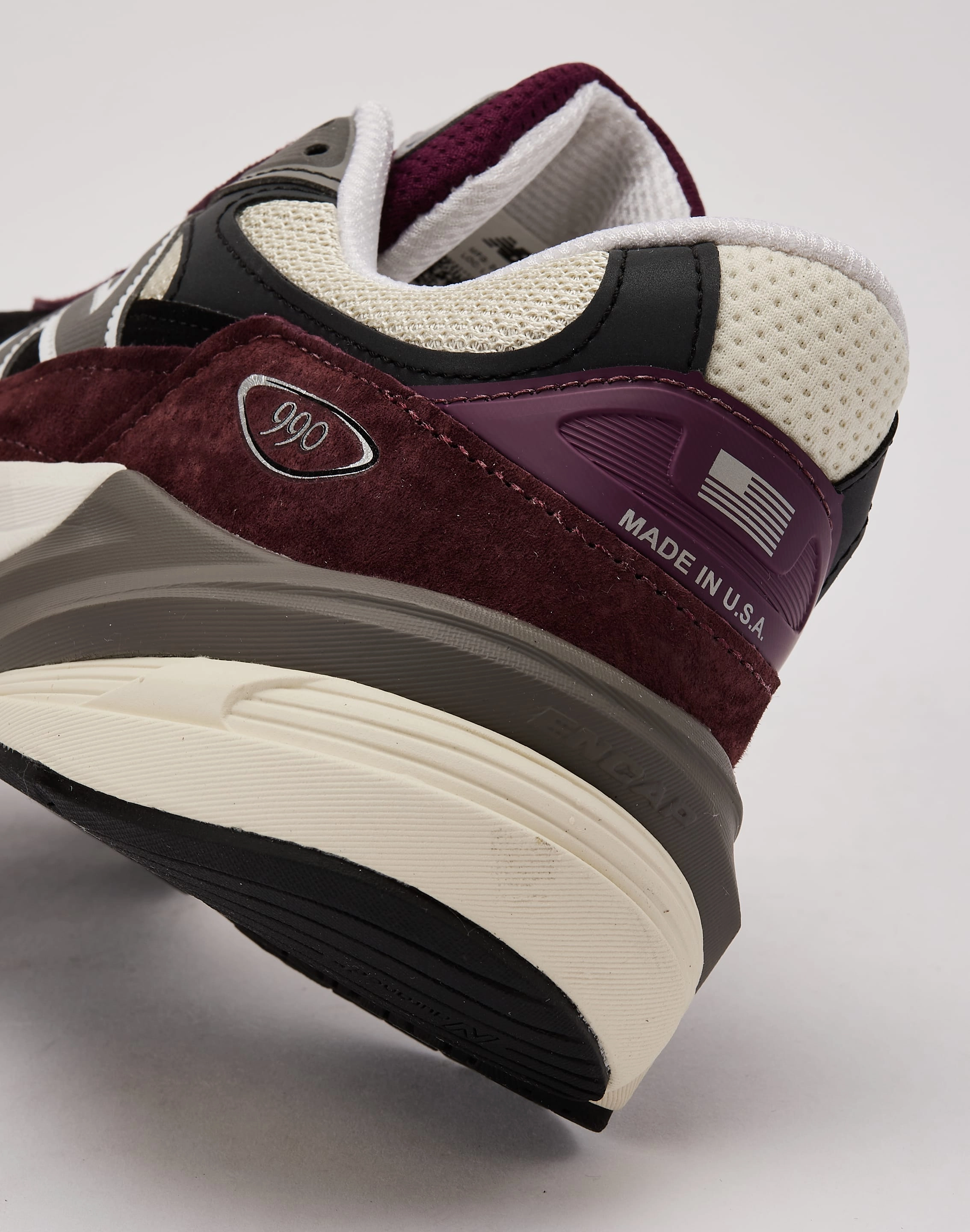 anti - slip running choice Torsional Rigidity Control New Balance MADE In USA 990v6