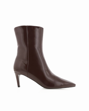 AINSLEY - CHOC SHINE High Traction Rainy Days