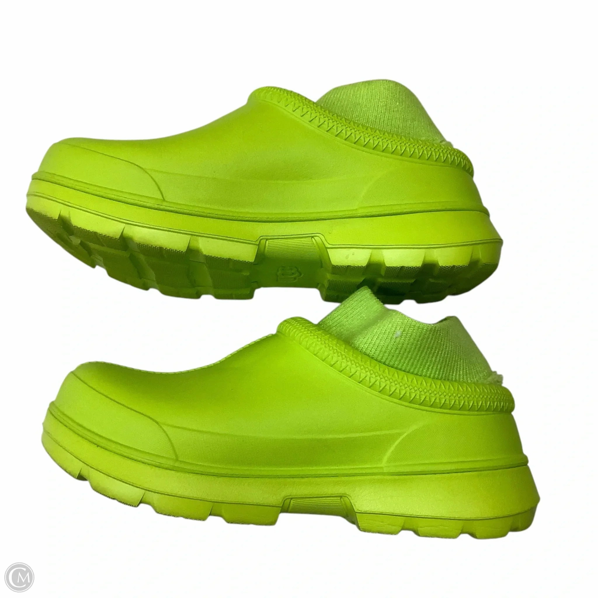 Shoes Designer By Ugg In Green, Size: 9 Easy Wear