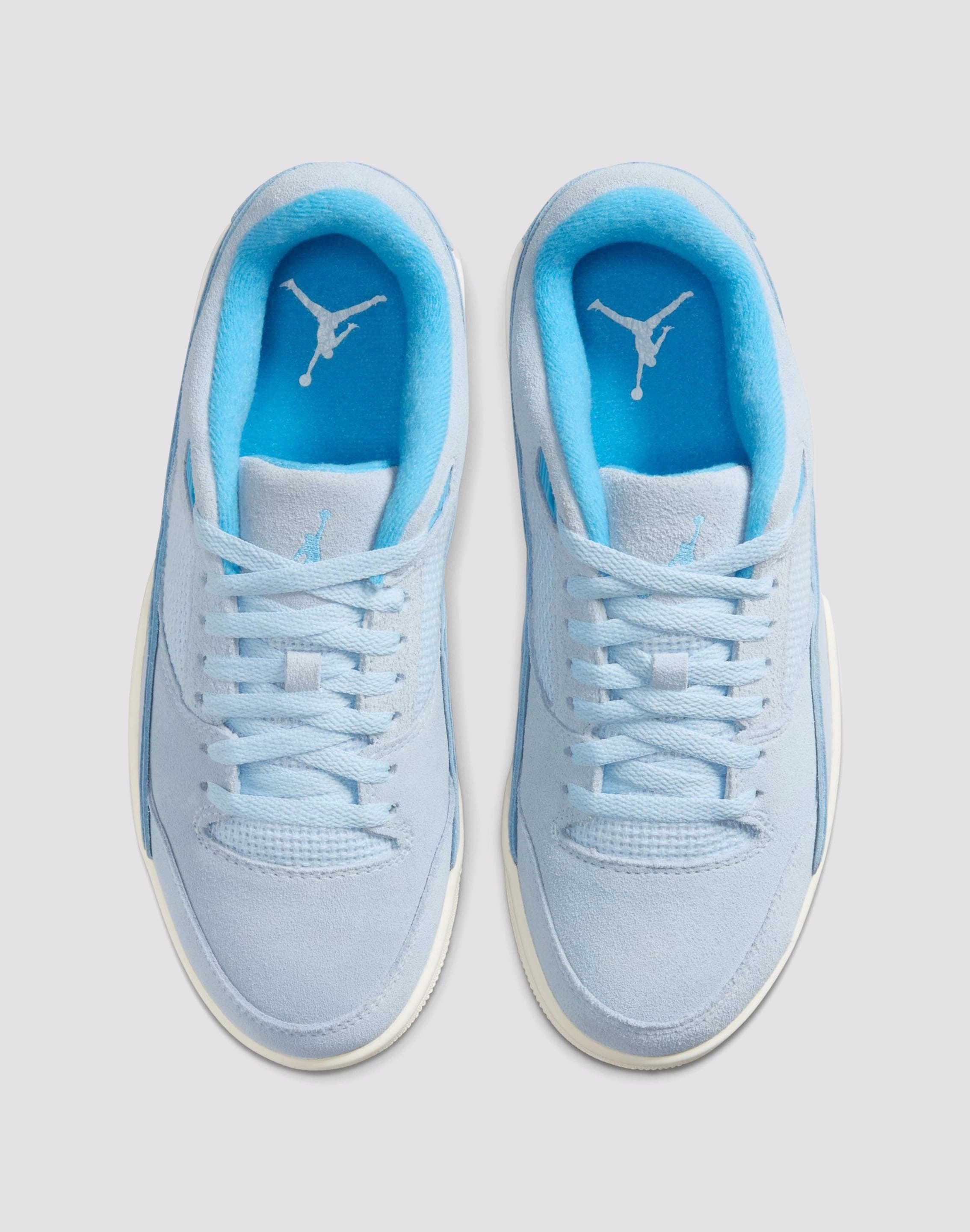 Jordan Flight Court "Hydrogen Blue/University Blue/Sail" Shock Diffusing Plate Video Look