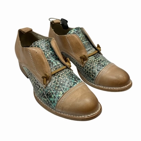 Shoes Designer By Freebird In Brown, Size:8 Smooth zipper closure Enhanced grip