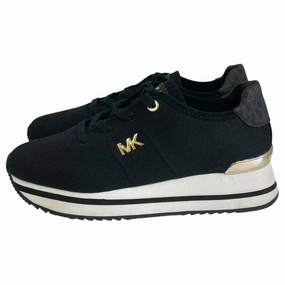 Craftsmanship Wet Grip Shoes Designer By Michael Kors In Black & White, Size:7