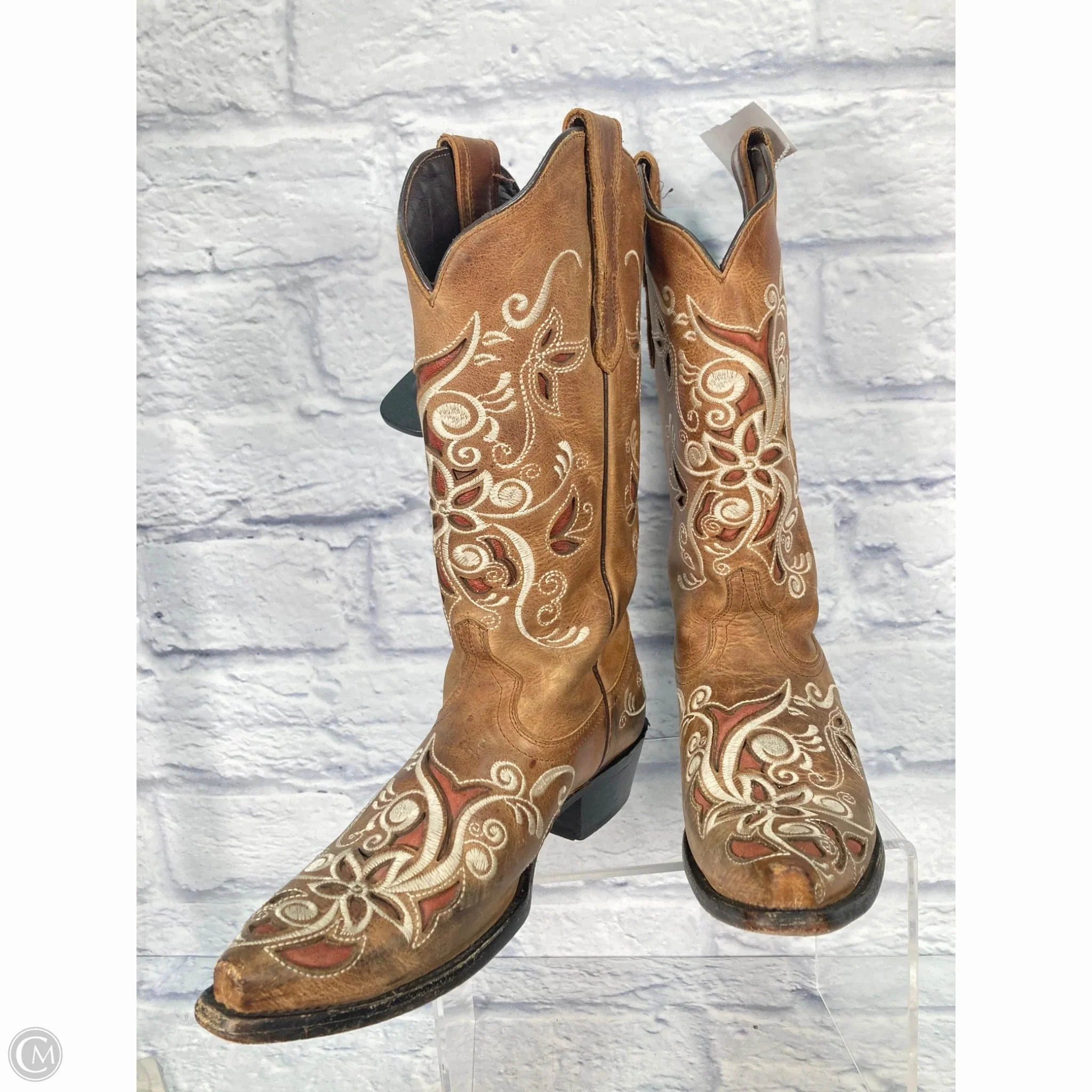 Ultimate Wear Boots Western By Clothes Mentor In Brown & Cream, Size: 8.5