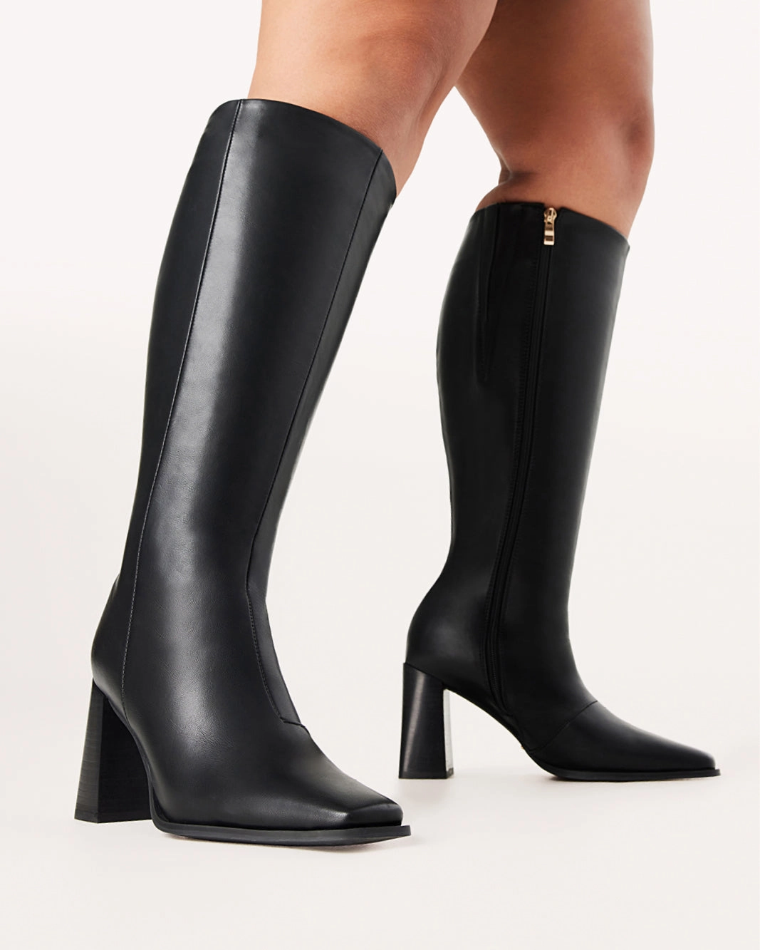 CASTON CURVE - BLACK Mud Resistant Night Travel