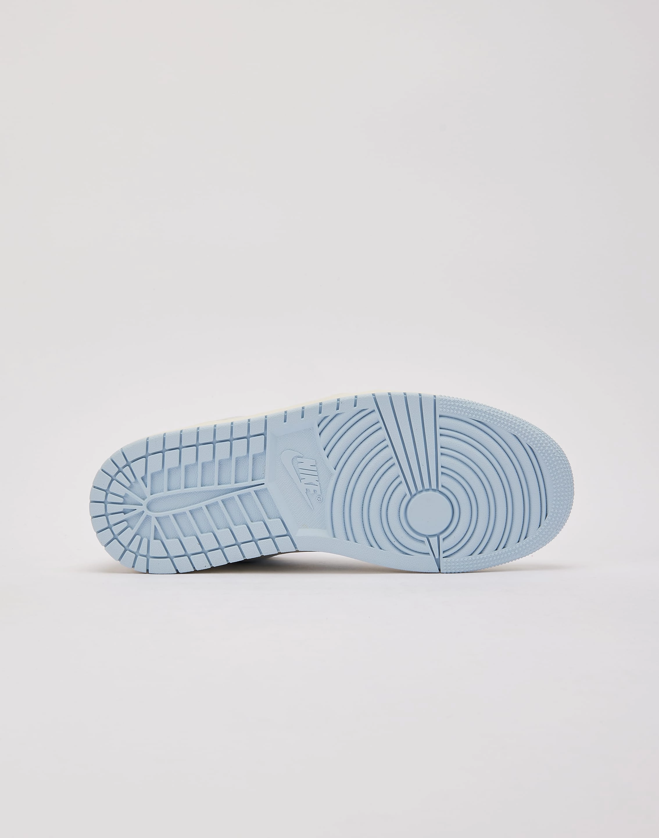 Jordan Air Jordan 1 Low SE Lake Step