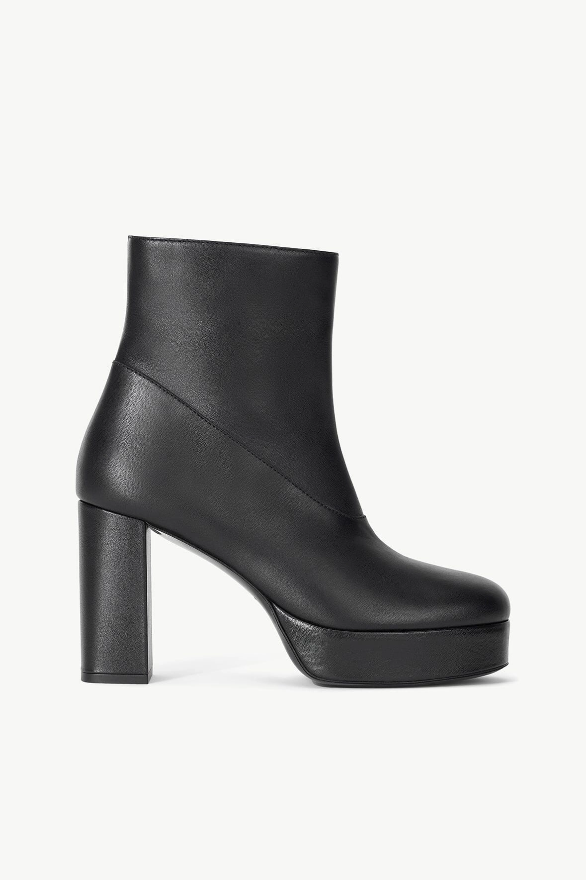 JODIE PLATFORM ANKLE BOOT | BLACK heel cup