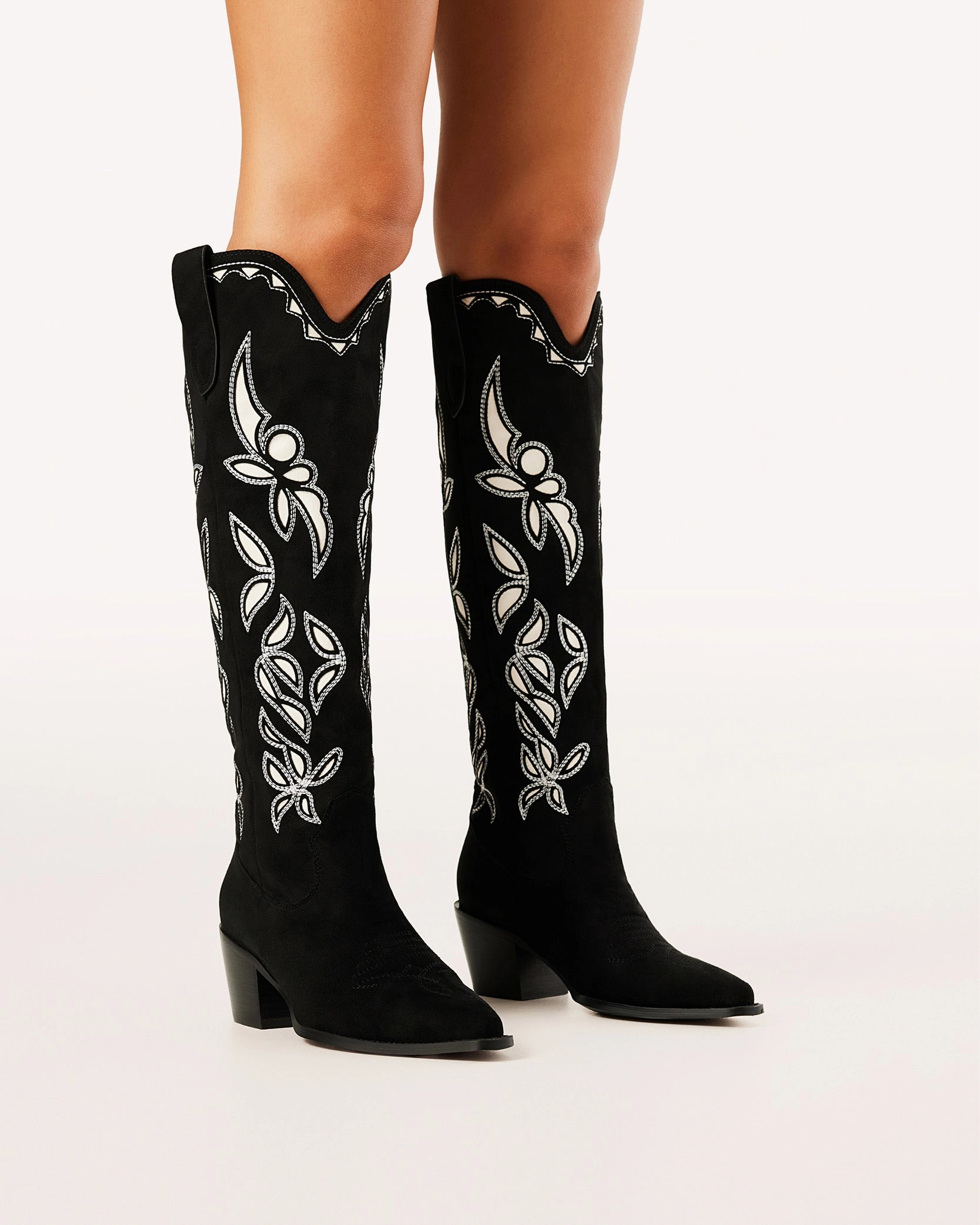 CushionedSole DELLA - BLACK SUEDE