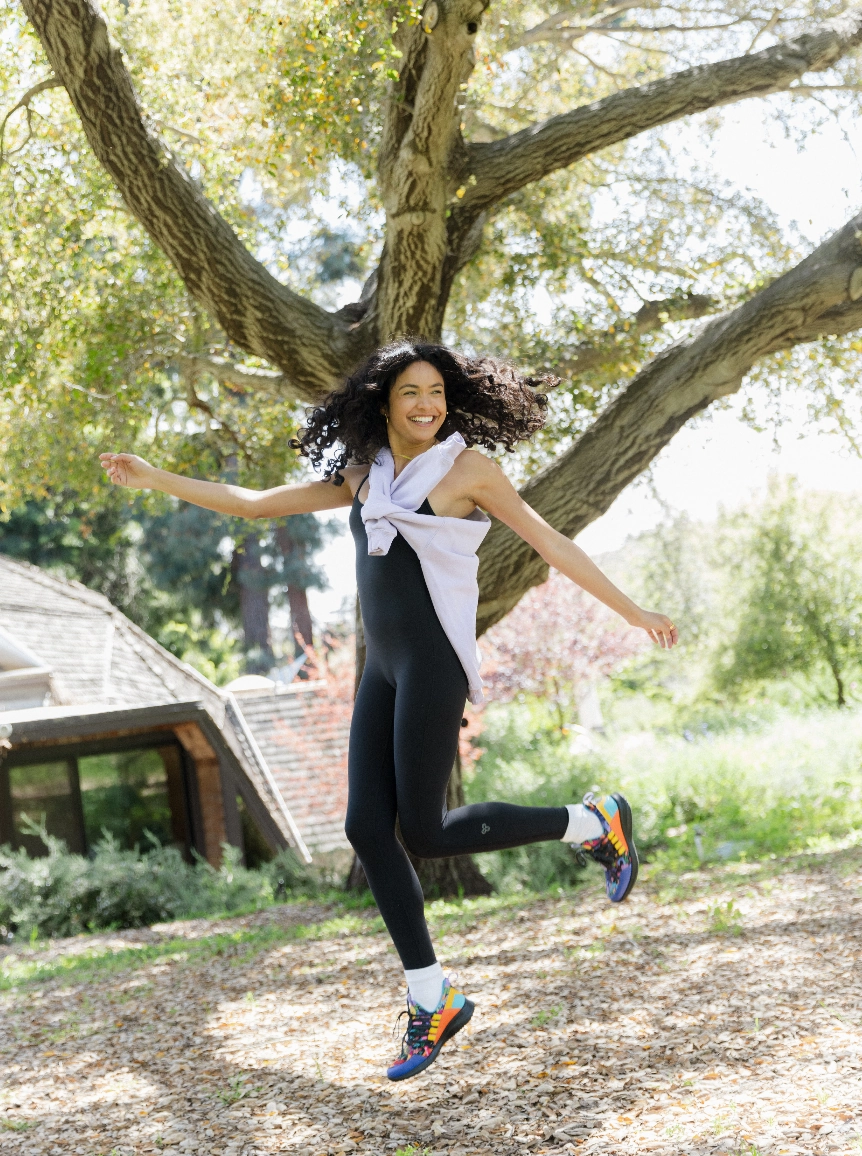 Luzon Runner V.2 Cushion Footbed Free Flex Groove Design