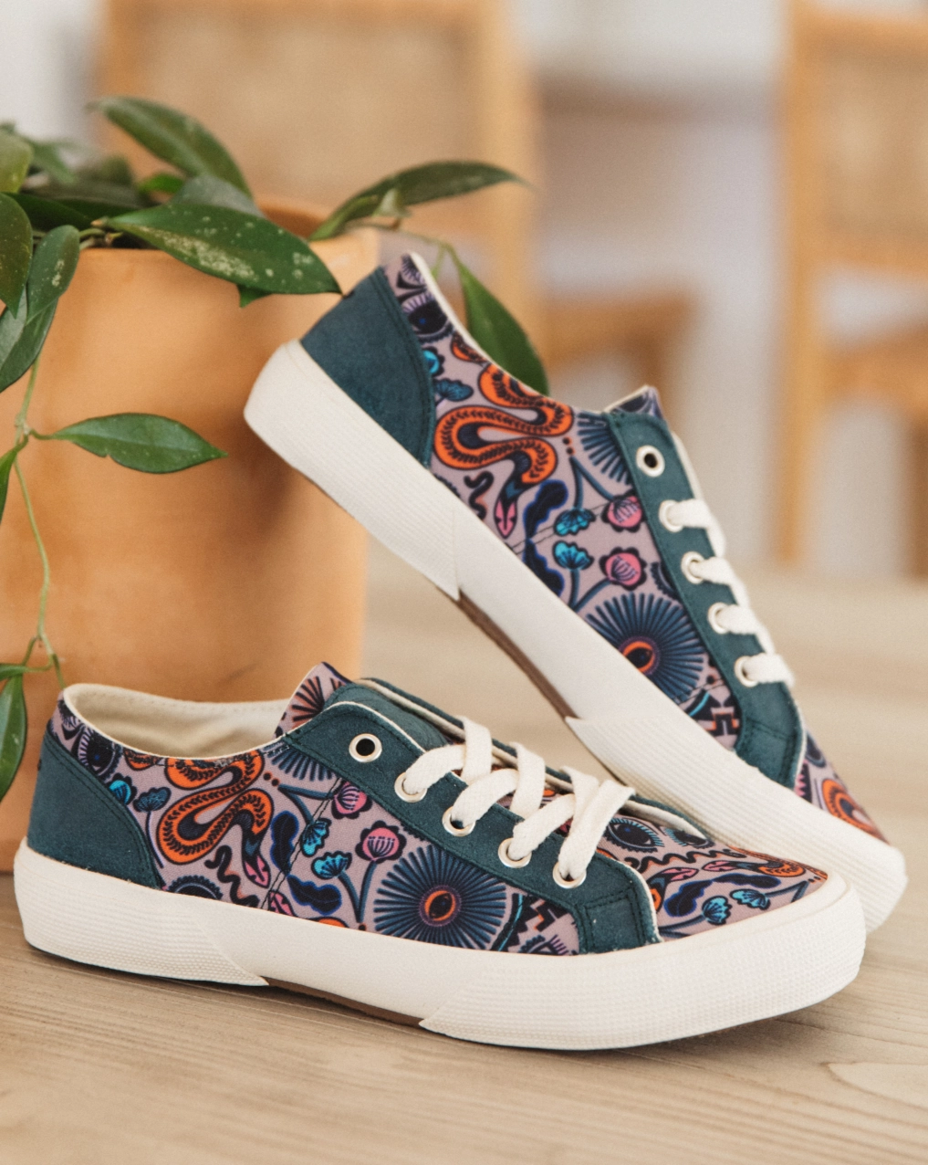 Foot Friendly Corozal Lace up