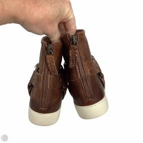 Autumn Tone Quick Drying Airport Travel Shoes Designer By Frye In Brown, Size: 7