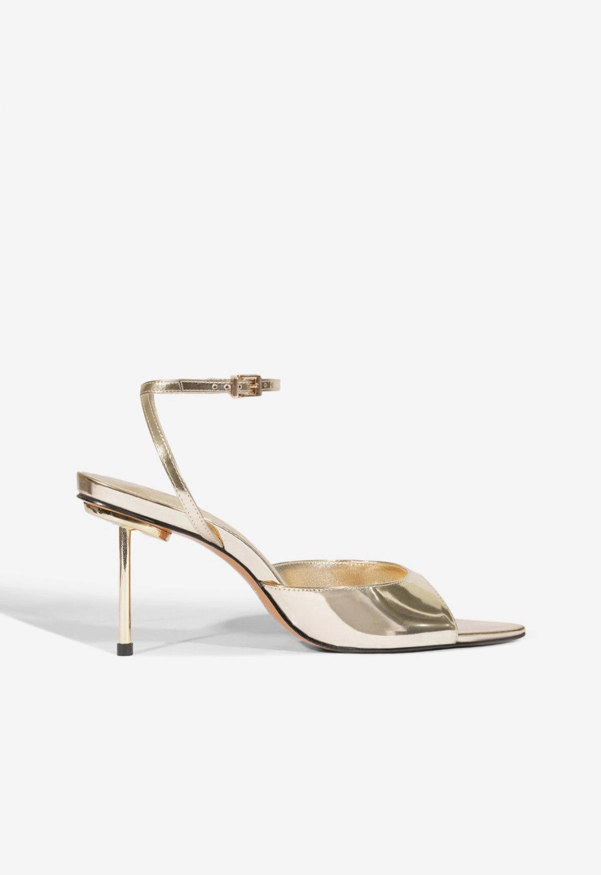 Clean Fit Lilith Metallic Sandal