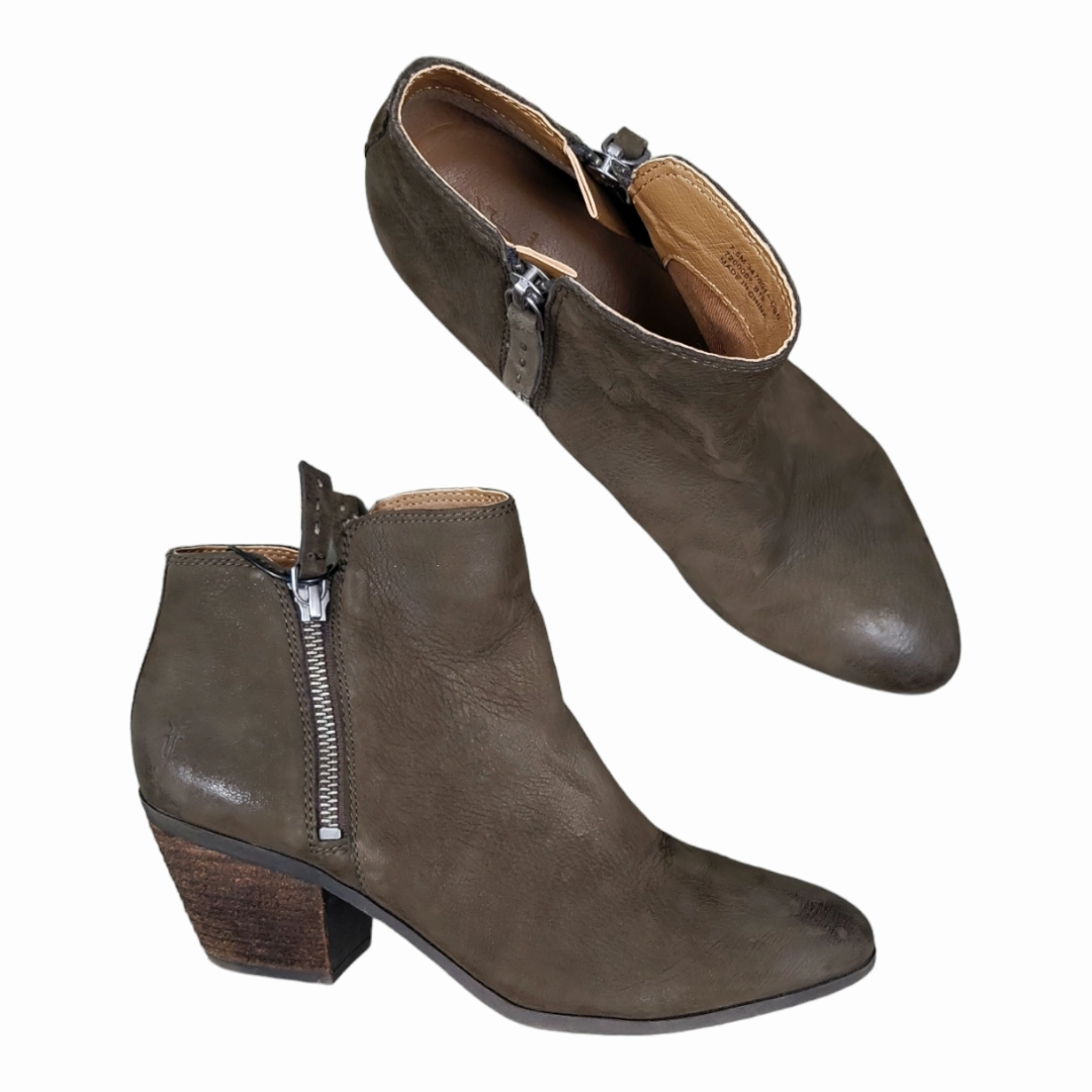 Pair Quick Designer Boots Ankle Heels By Frye  Size: 7.5