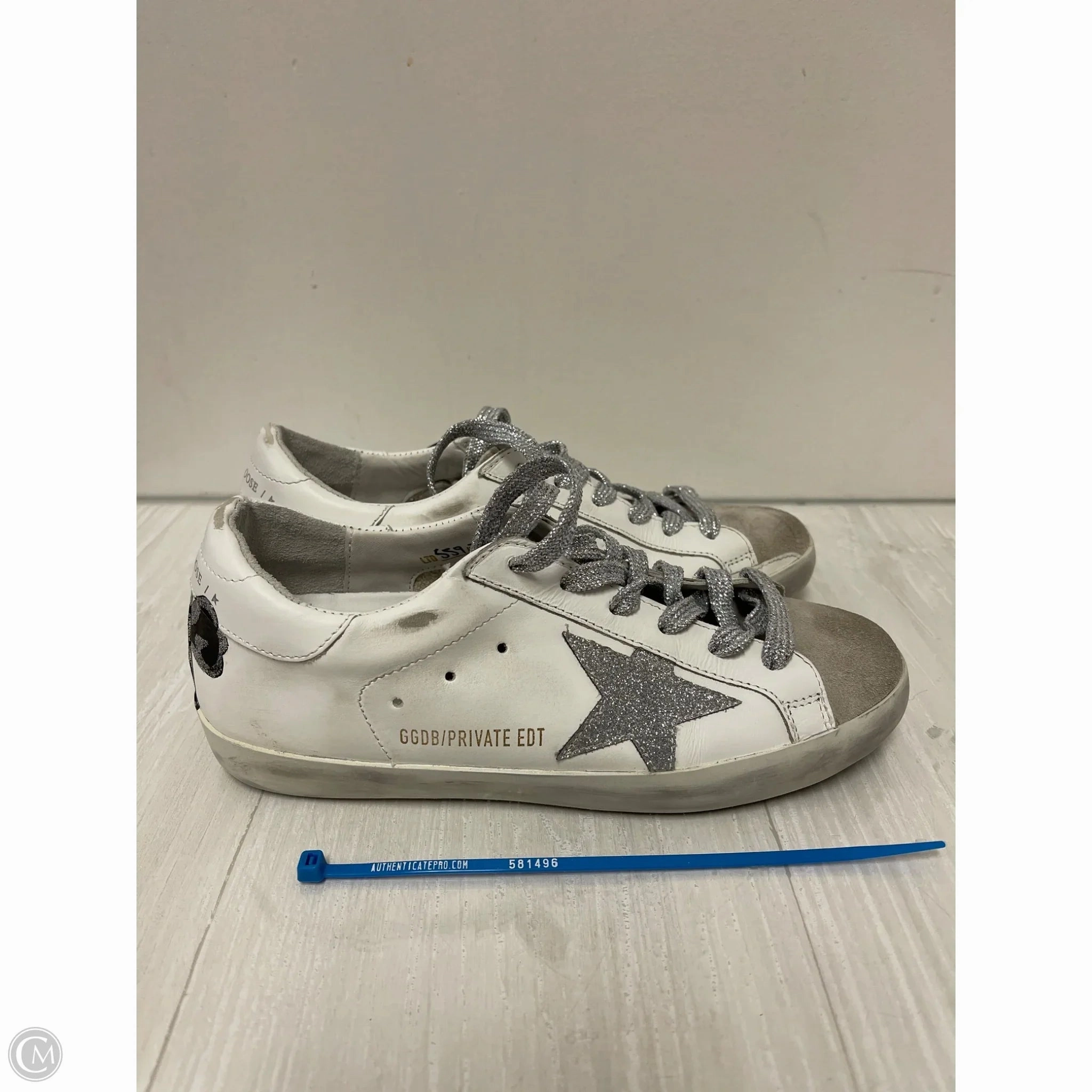 Shoes Luxury Designer By Golden Goose In White, Size: 6.5 Heel Safe
