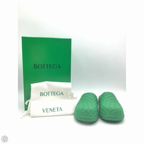 Energy Returning Foam Ultra Light Cushioning Shoes Luxury Designer By Bottega Veneta In Green, Size: 11