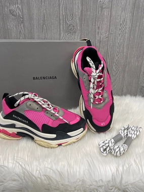 Fashion Glow Shoes Luxury Designer By Balenciaga  Size: 11