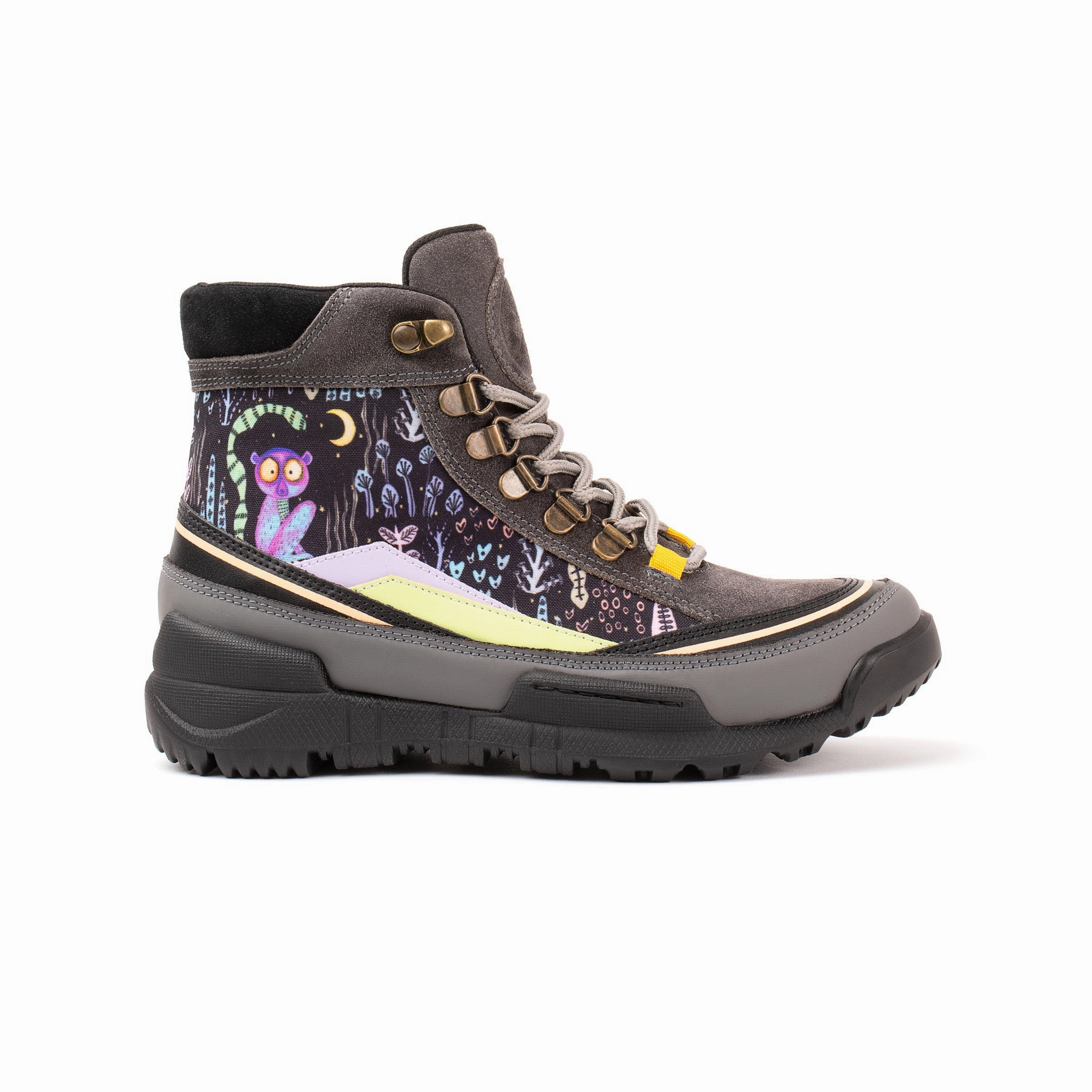 Rubber Sole Reinforced Form Nature Lover Loomi Trekk Boot