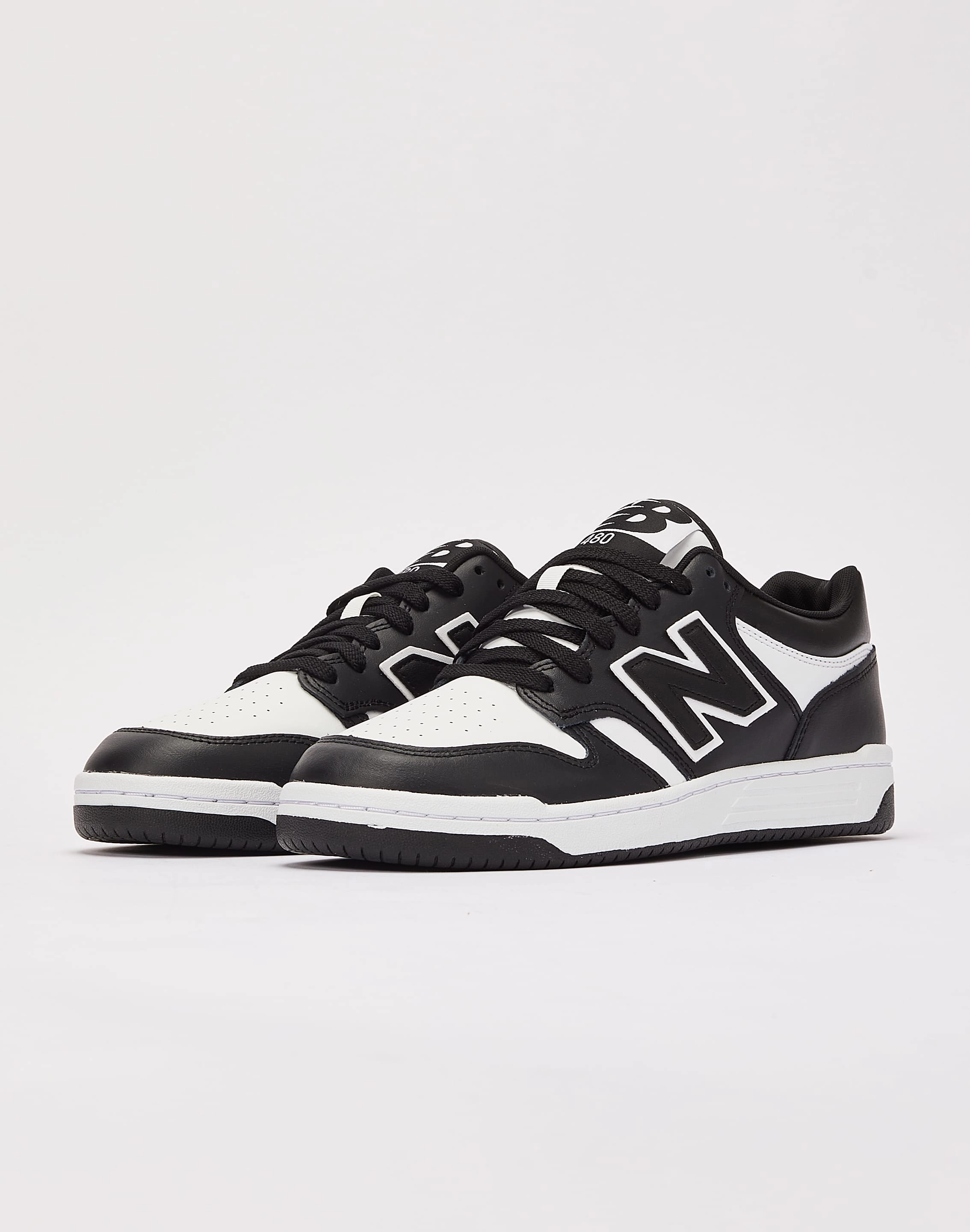 Classic Silhouette Design New Balance 480